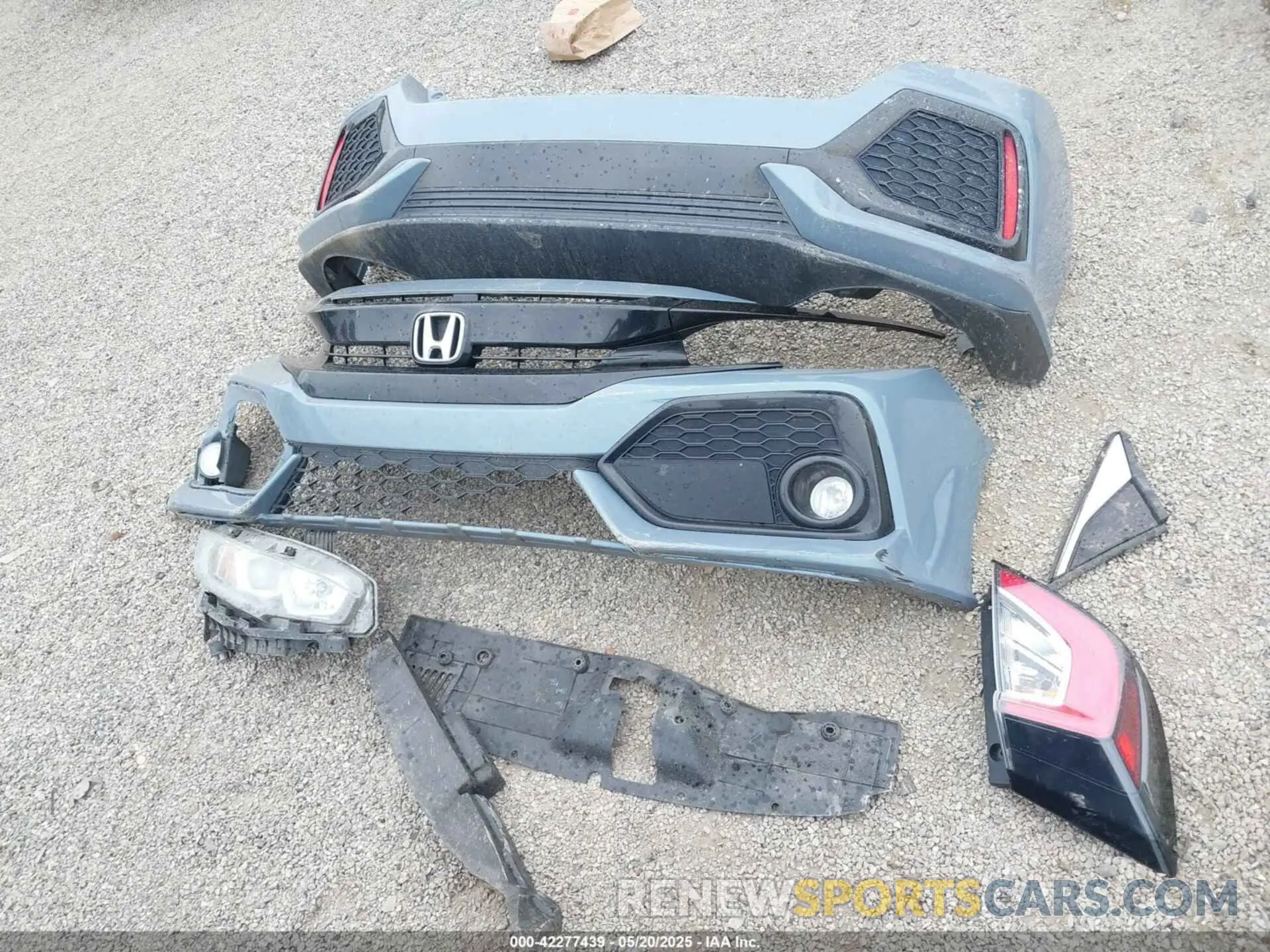 12 fotografías del automóvil dañado SHHFK7H68KU209964 HONDA CIVIC 2019