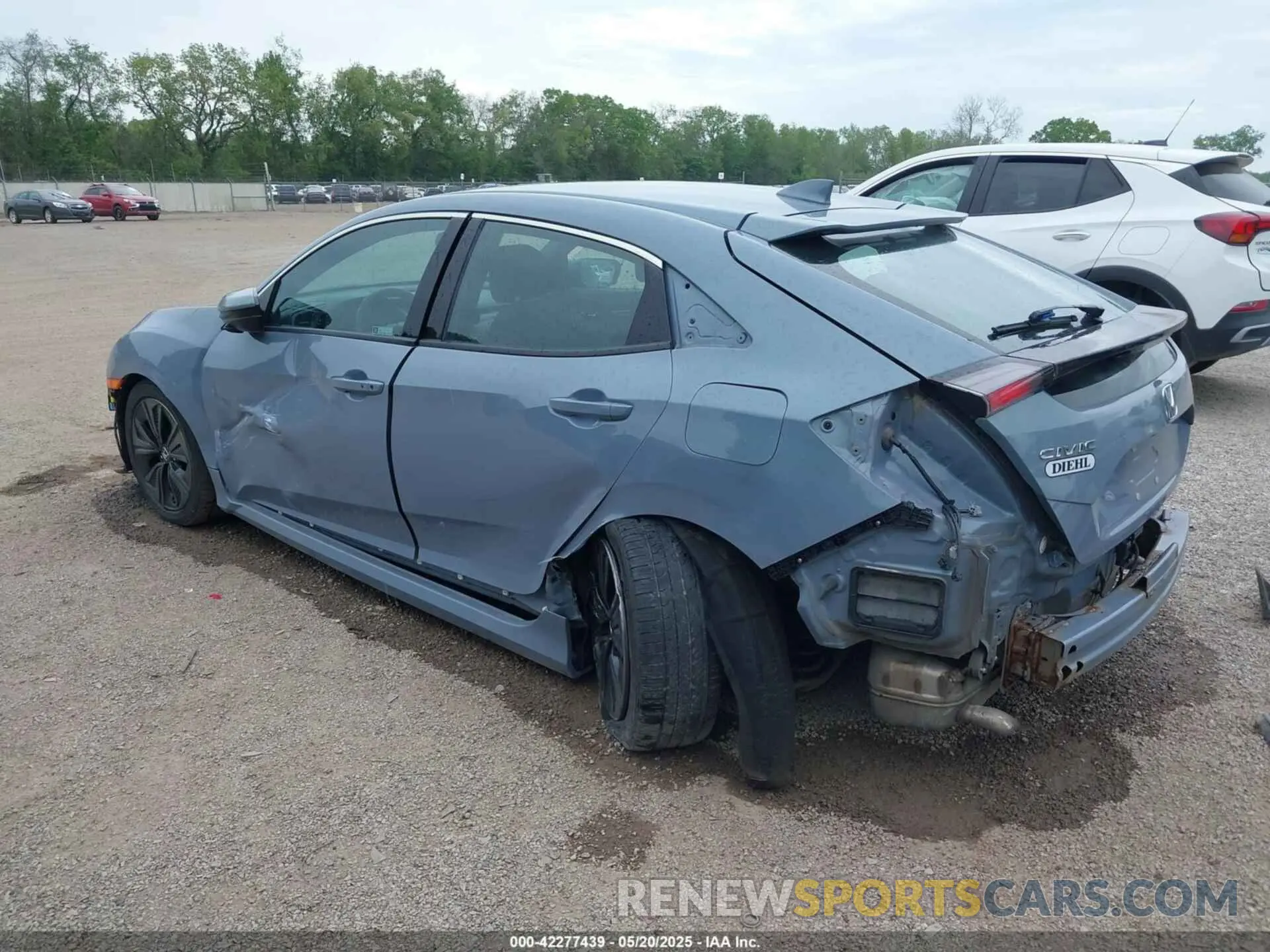 3 fotografías del automóvil dañado SHHFK7H68KU209964 HONDA CIVIC 2019