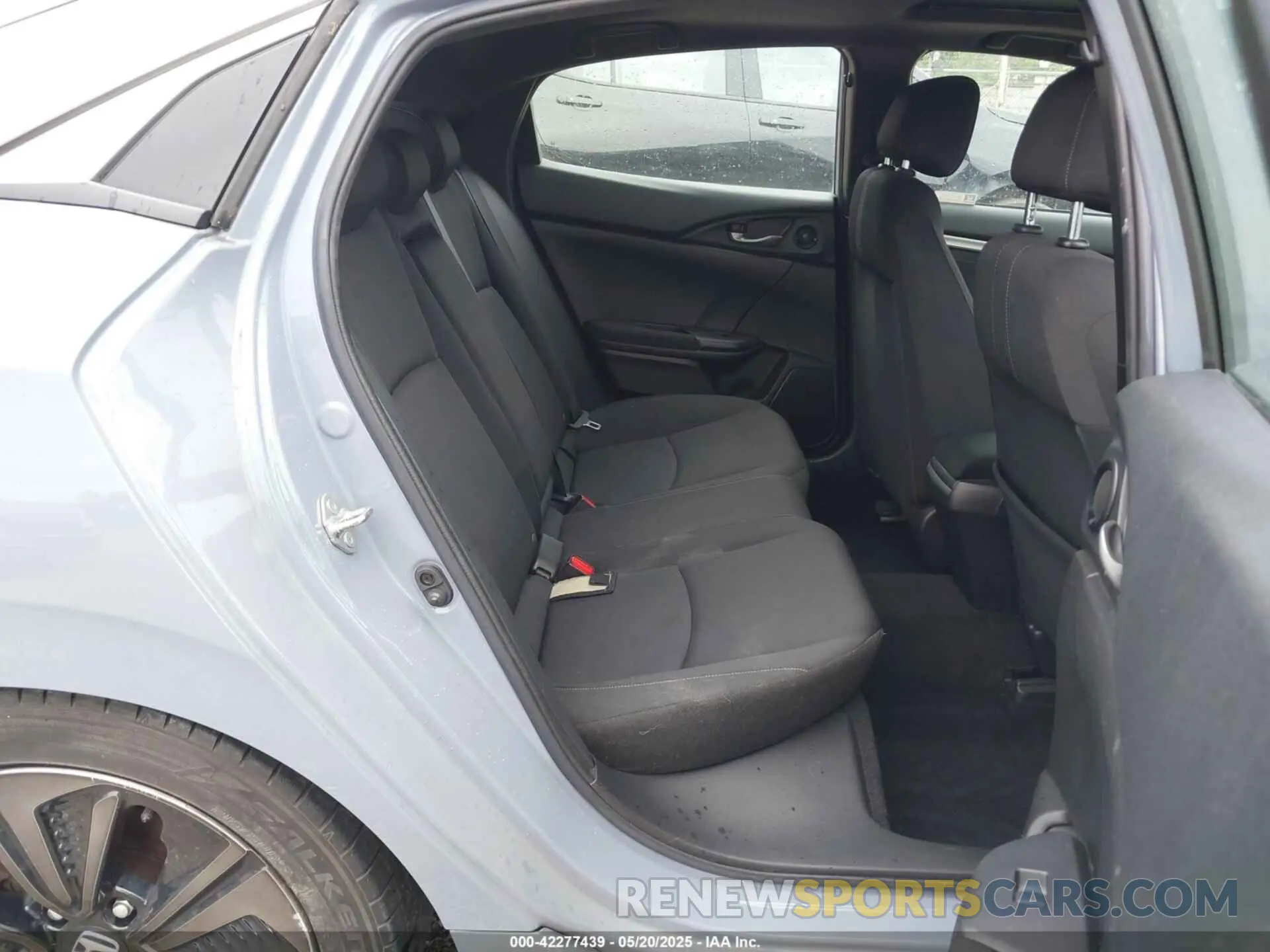 8 fotografías del automóvil dañado SHHFK7H68KU209964 HONDA CIVIC 2019