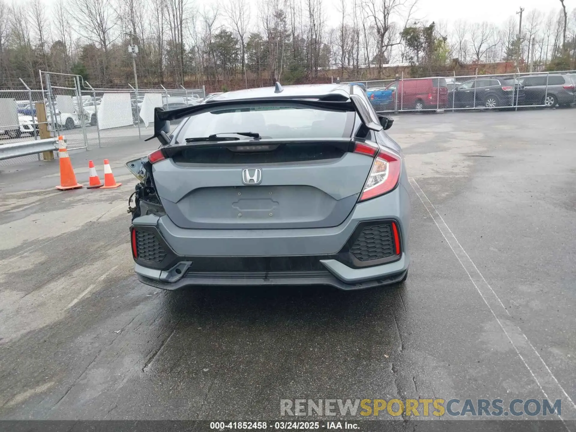 17 fotografías del automóvil dañado SHHFK7H69KU220049 HONDA CIVIC 2019