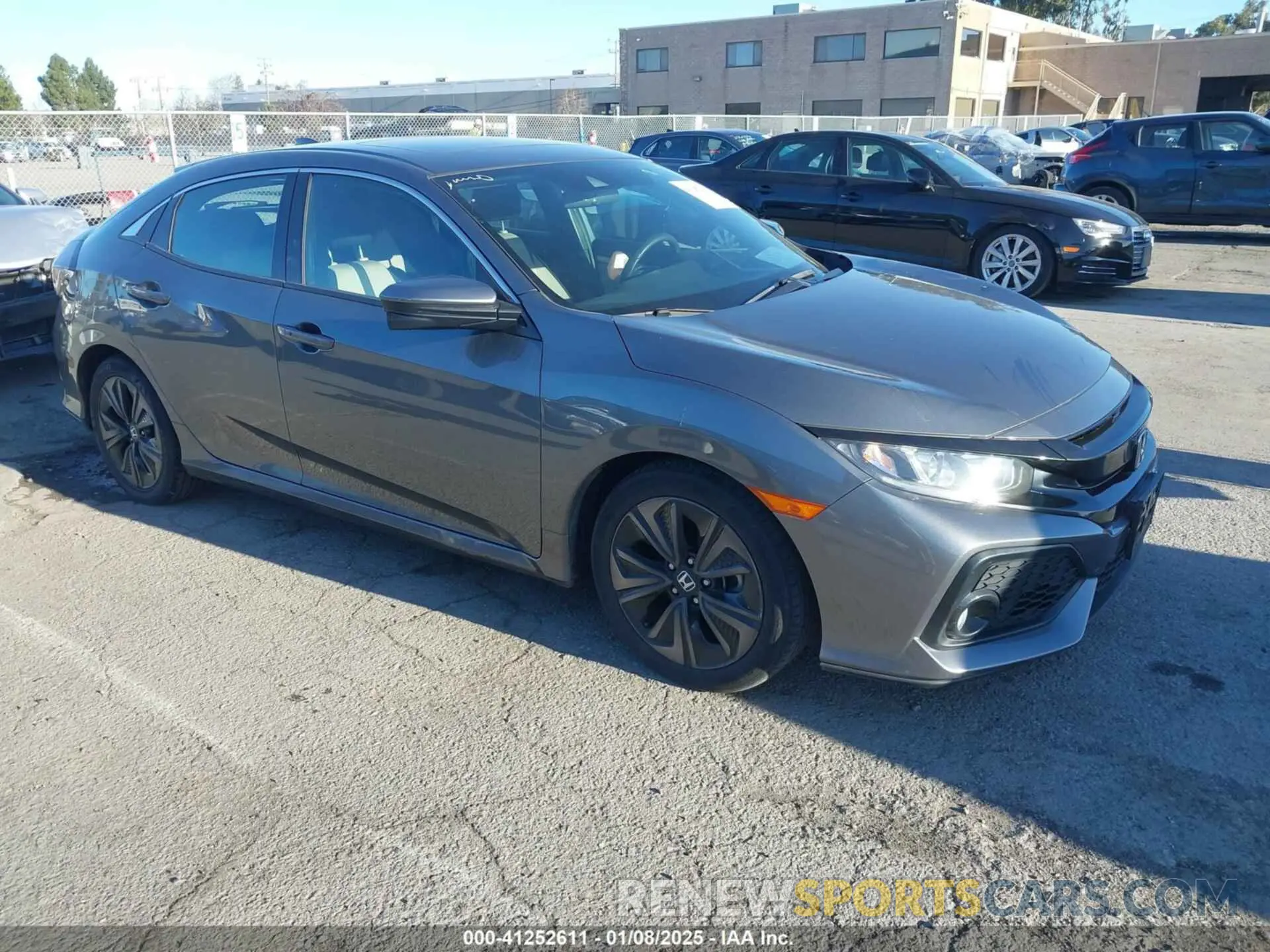 1 fotografías del automóvil dañado SHHFK7H69KU401748 HONDA CIVIC 2019