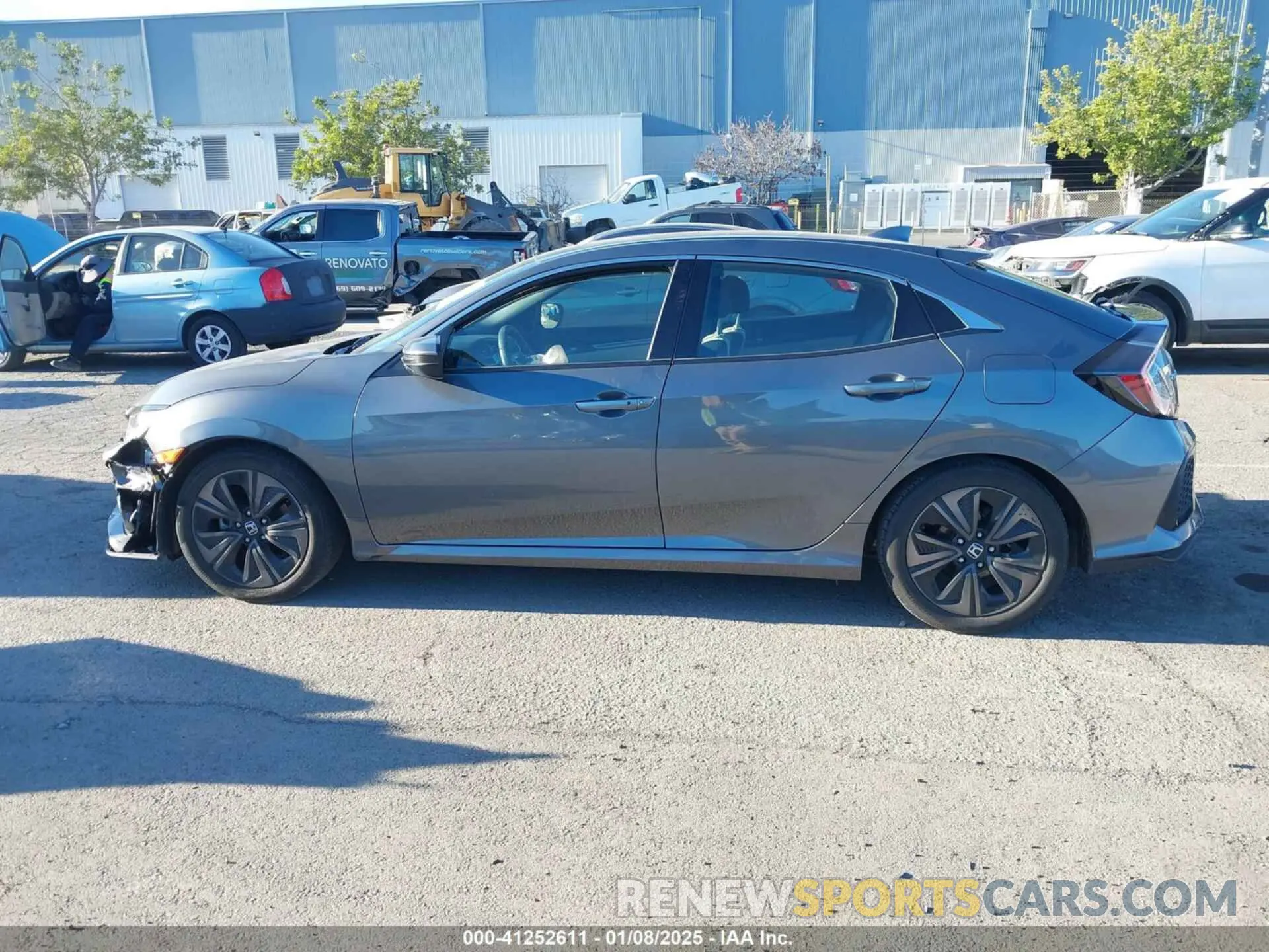 15 fotografías del automóvil dañado SHHFK7H69KU401748 HONDA CIVIC 2019