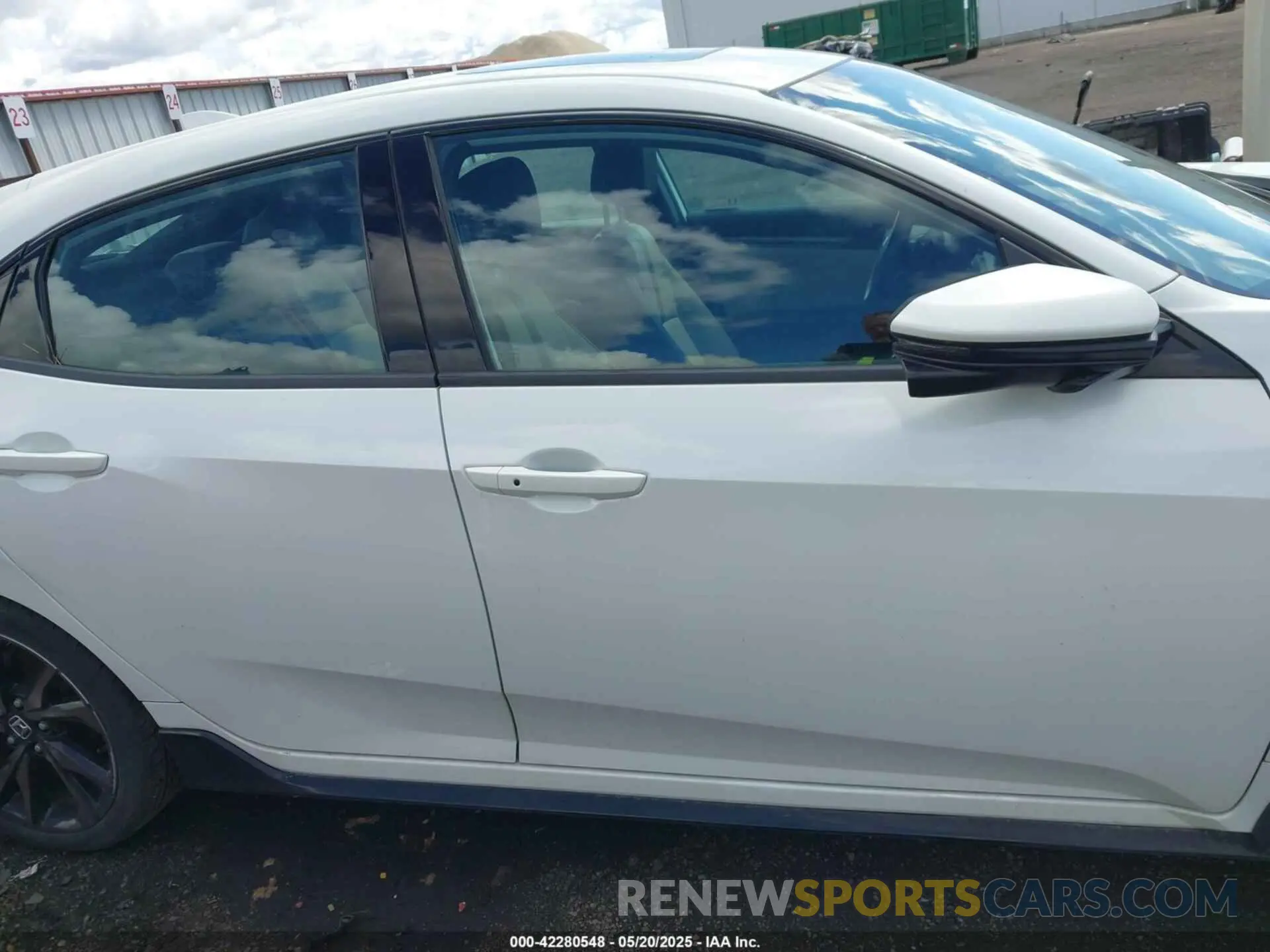 12 fotografías del automóvil dañado SHHFK7H92KU415680 HONDA CIVIC 2019