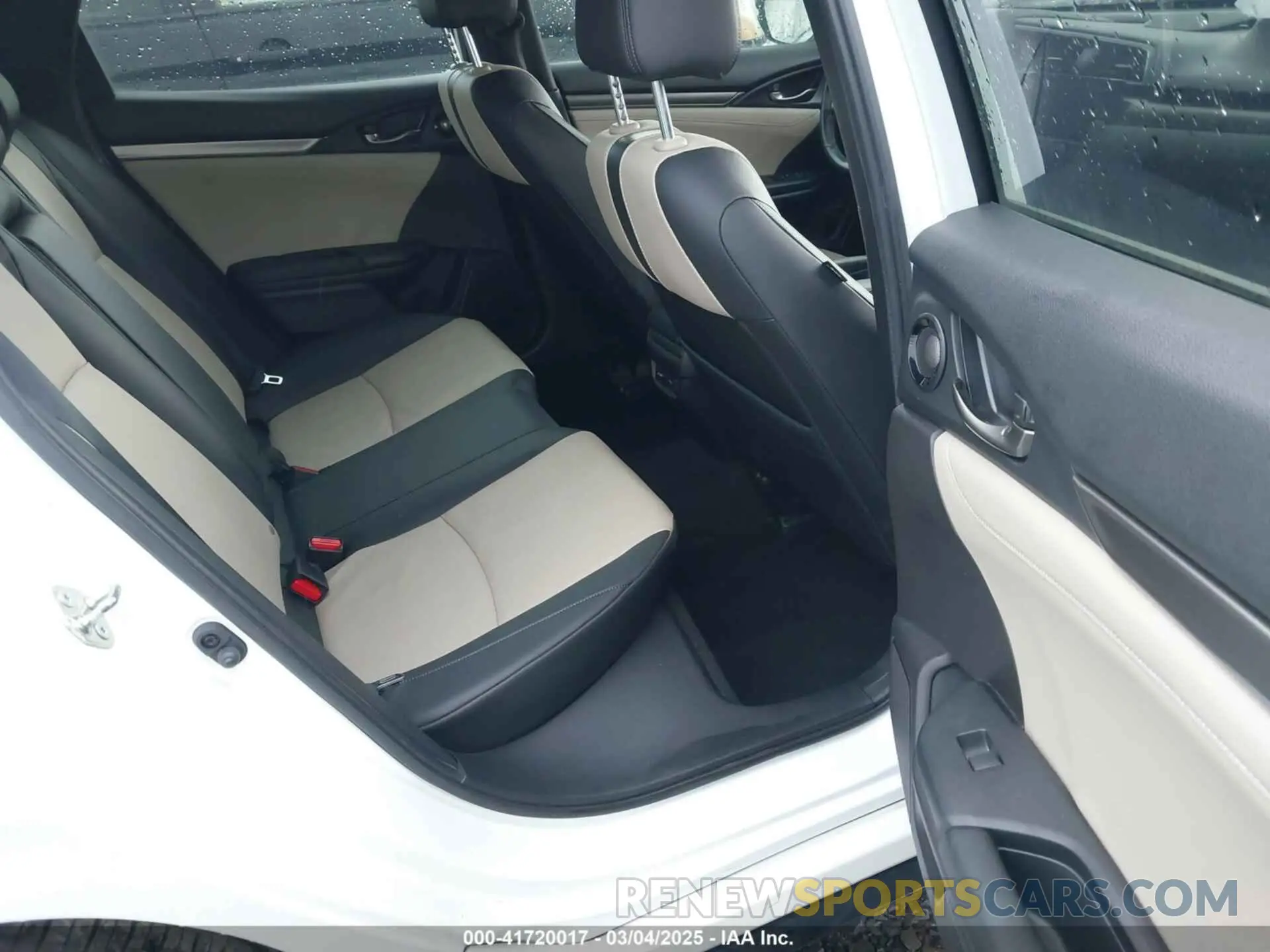 8 fotografías del automóvil dañado SHHFK7H94KU415681 HONDA CIVIC 2019