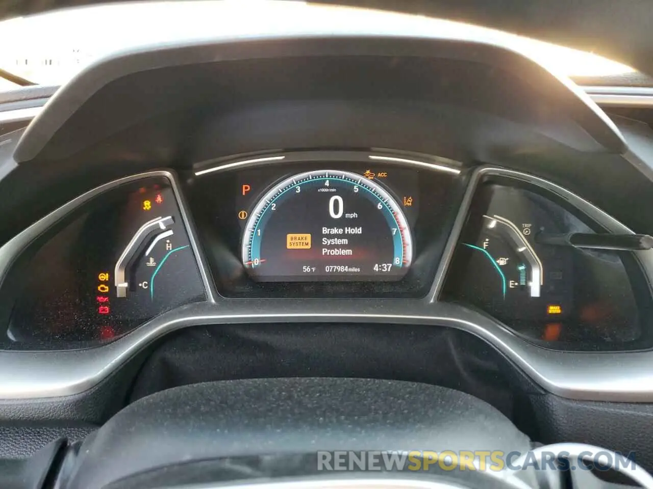 9 fotografías del automóvil dañado 19XFC1F30LE010788 HONDA CIVIC 2020