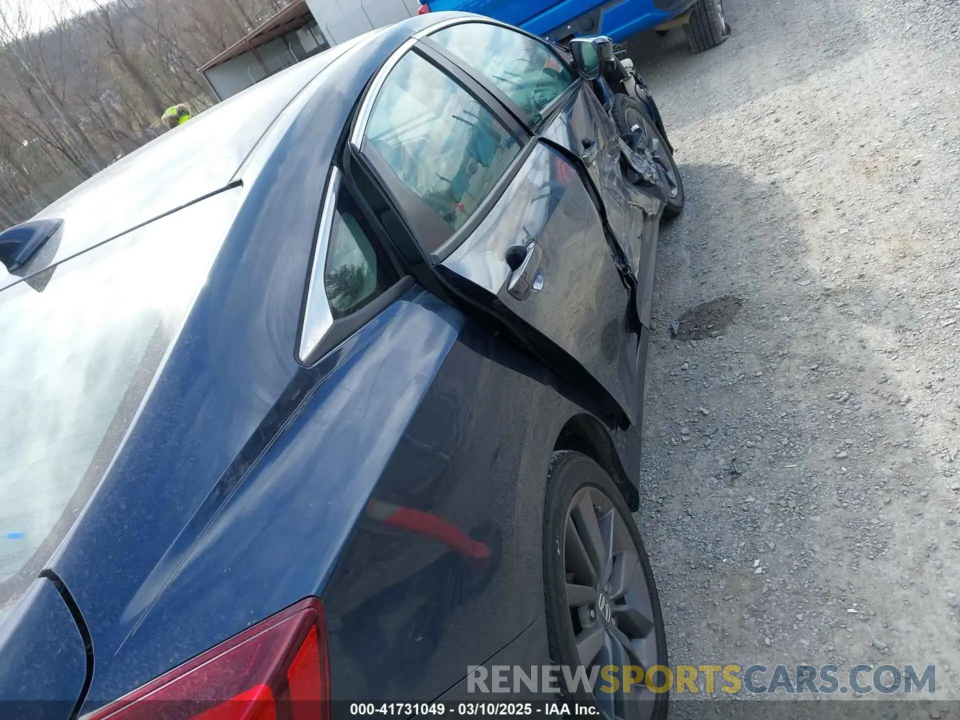 19 fotografías del automóvil dañado 19XFC1F30LE022357 HONDA CIVIC 2020