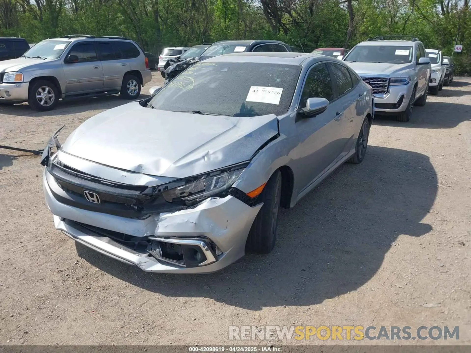 2 fotografías del automóvil dañado 19XFC1F31LE016177 HONDA CIVIC 2020