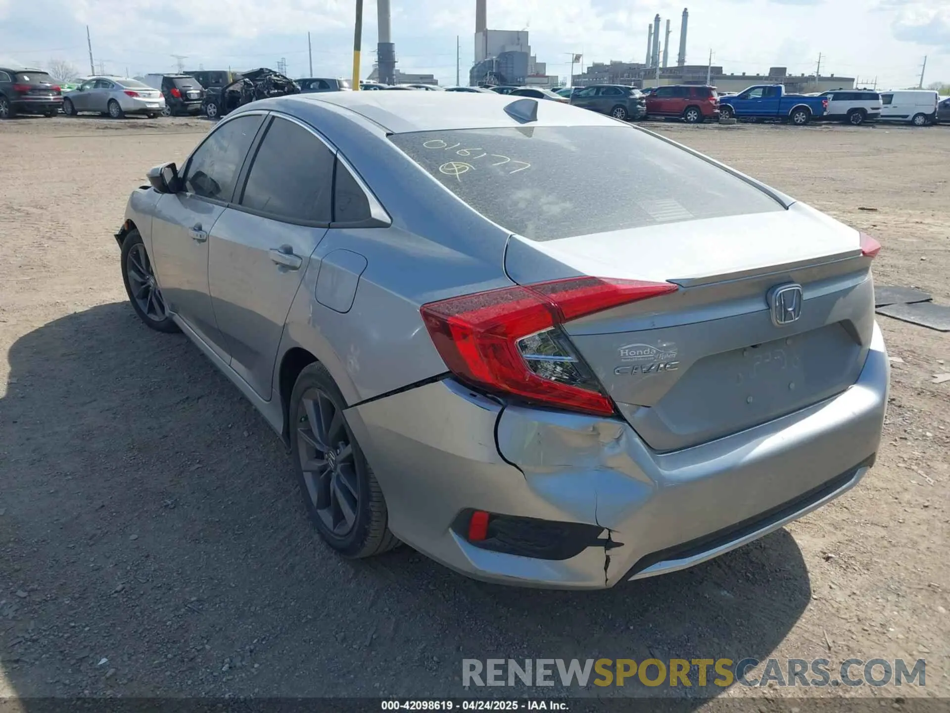 3 fotografías del automóvil dañado 19XFC1F31LE016177 HONDA CIVIC 2020