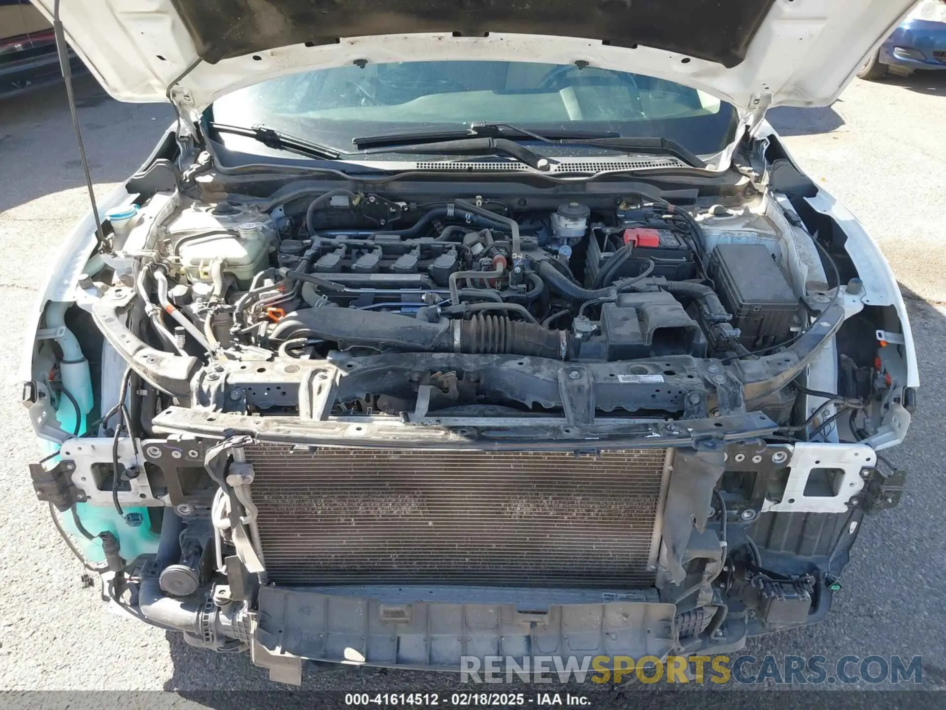 10 fotografías del automóvil dañado 19XFC1F32LE013823 HONDA CIVIC 2020