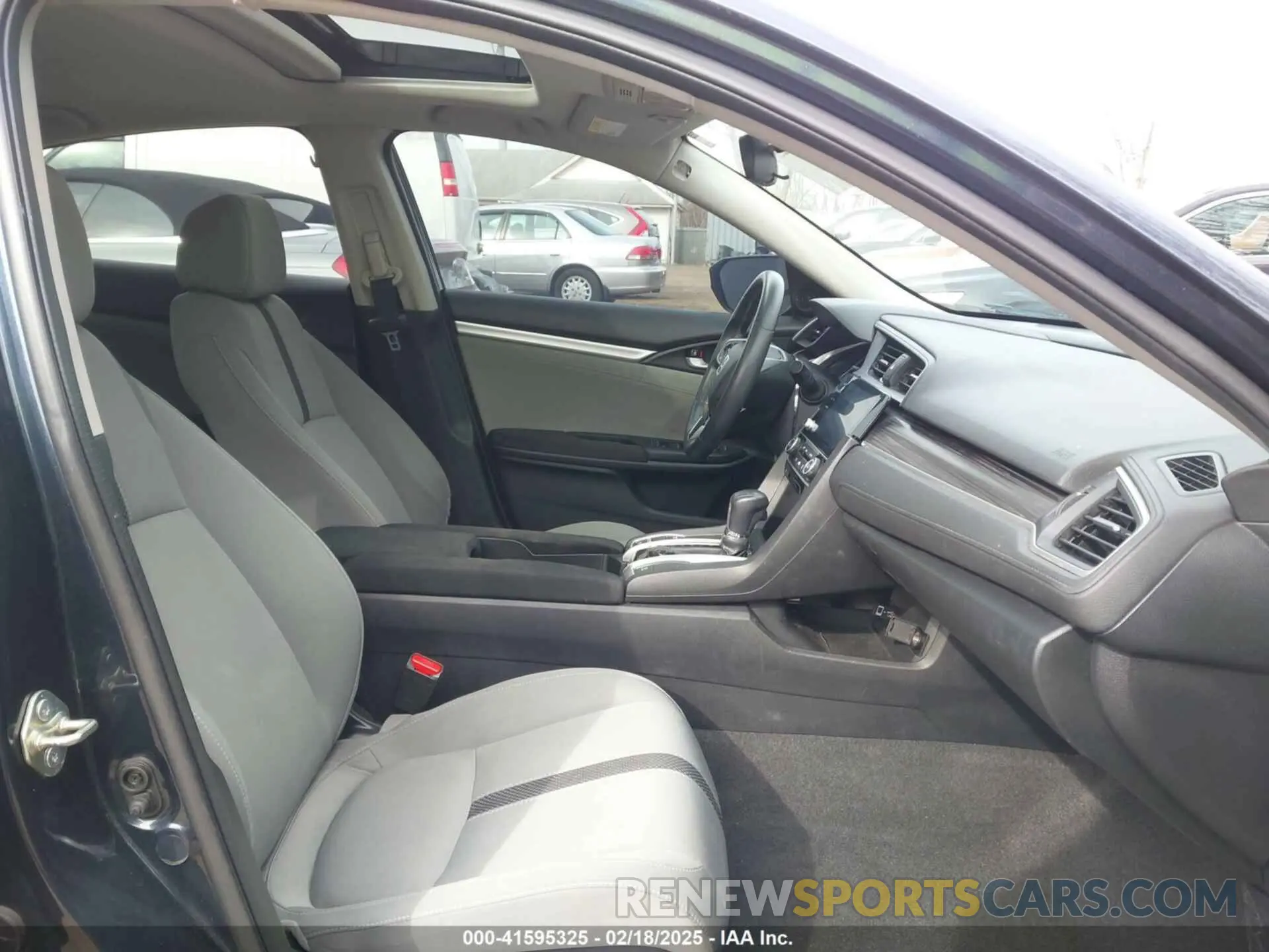 5 fotografías del automóvil dañado 19XFC1F32LE022909 HONDA CIVIC 2020