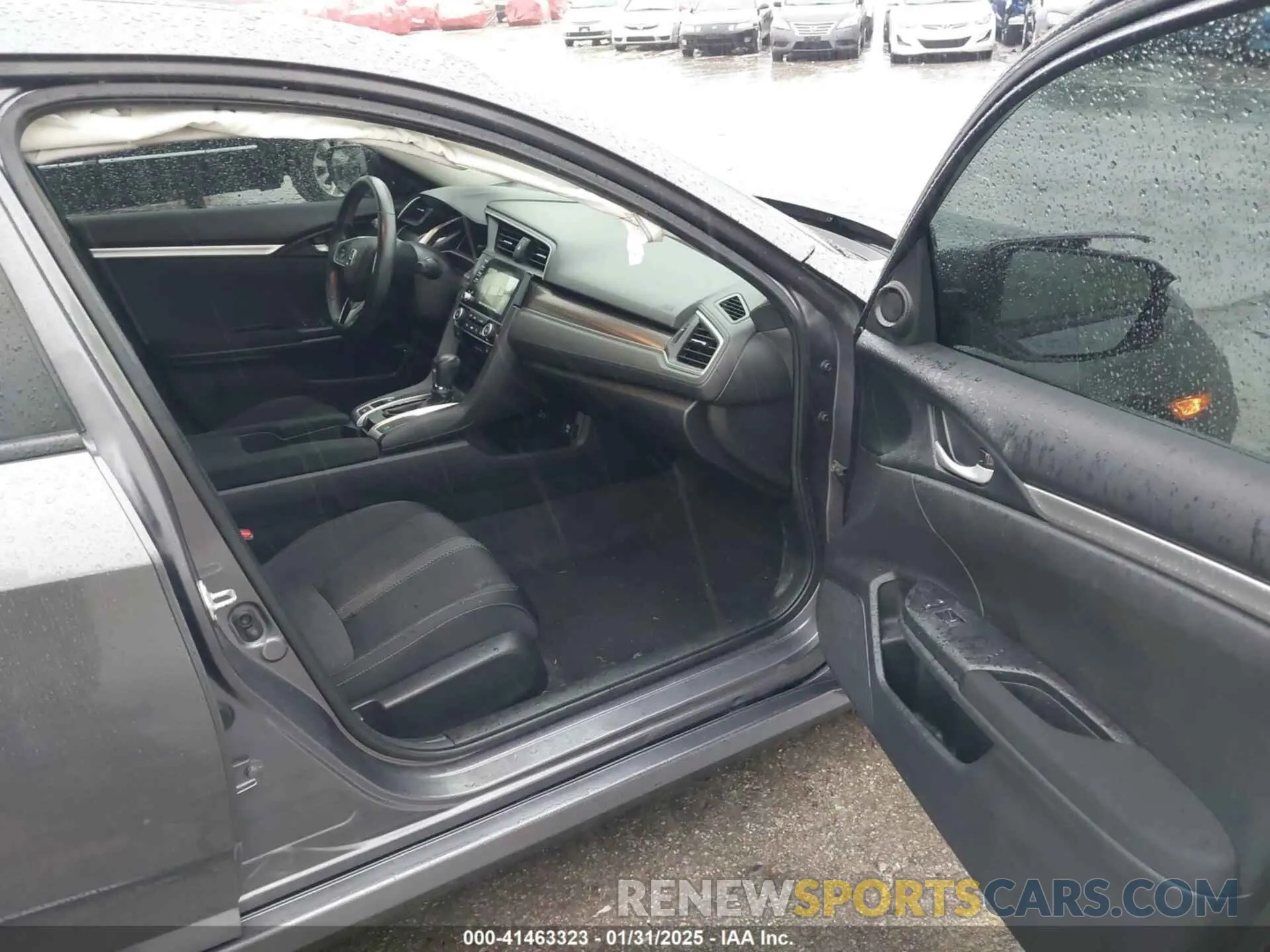 5 fotografías del automóvil dañado 19XFC1F33LE010106 HONDA CIVIC 2020