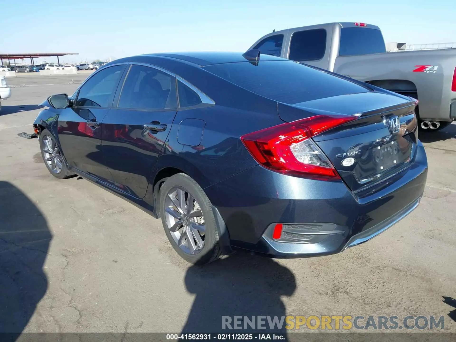 3 fotografías del automóvil dañado 19XFC1F33LE020280 HONDA CIVIC 2020