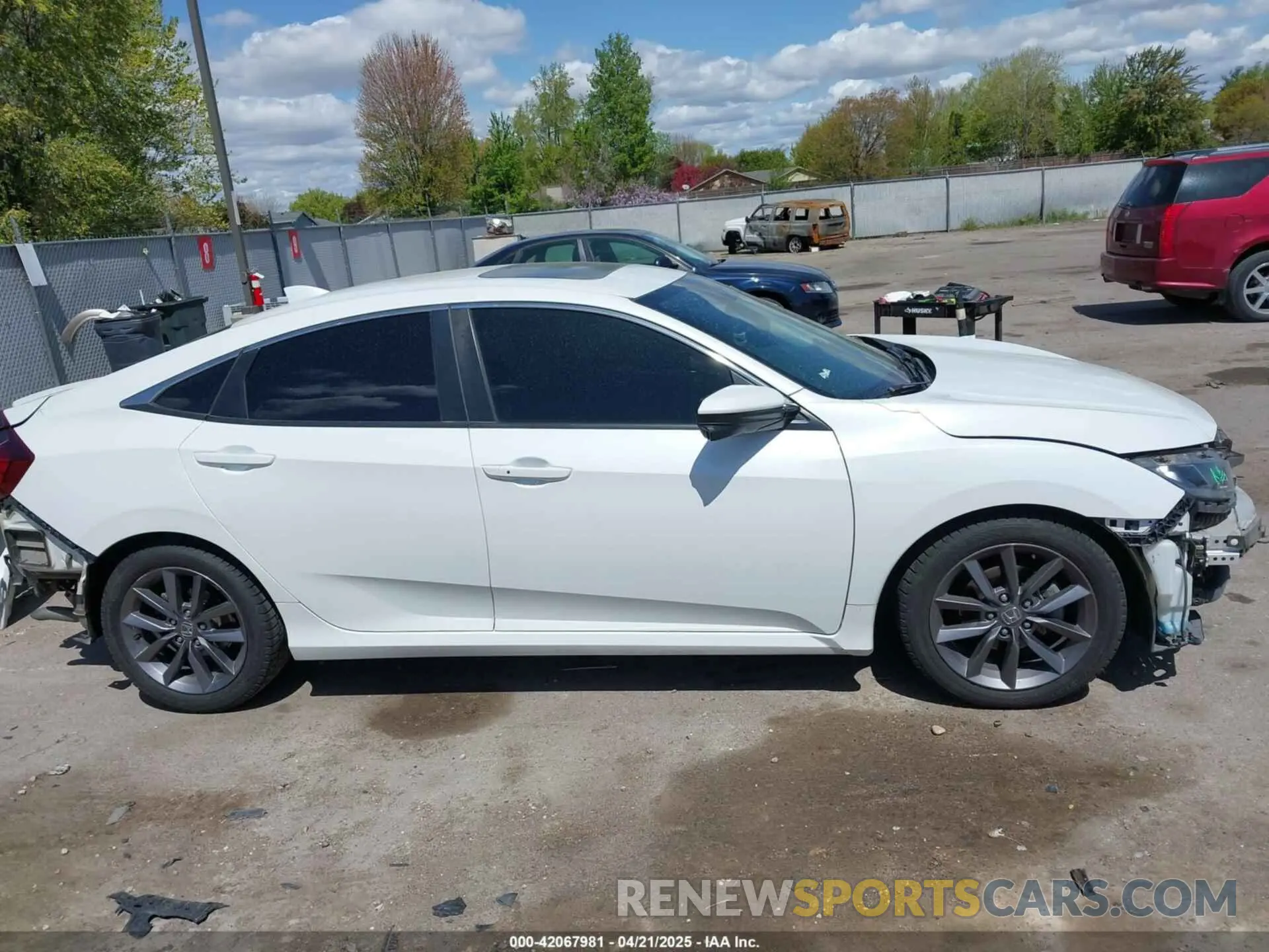 14 fotografías del automóvil dañado 19XFC1F33LE205820 HONDA CIVIC 2020