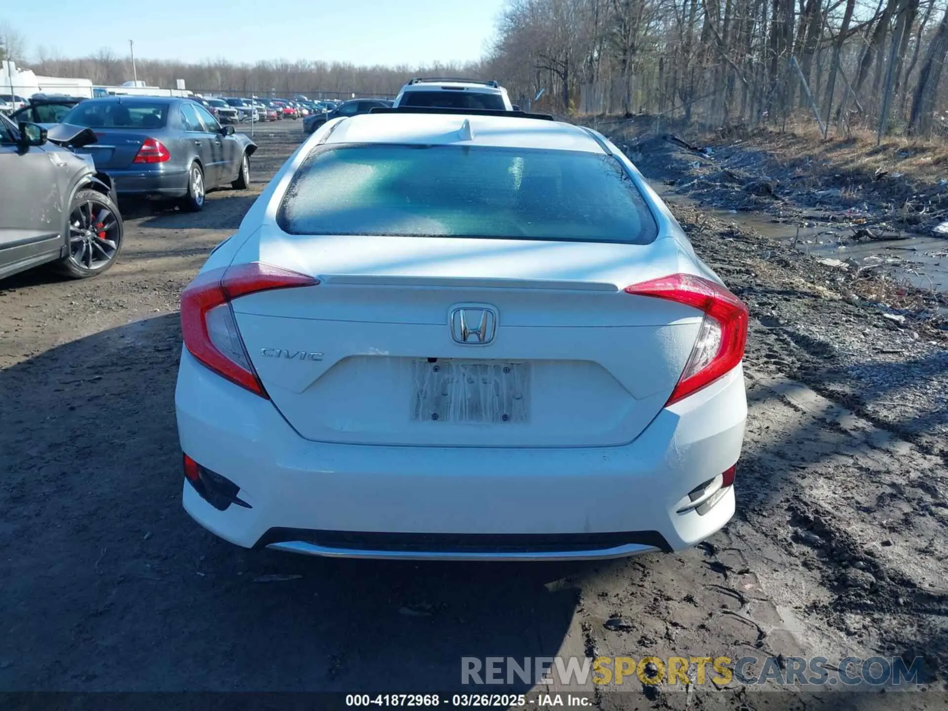 16 fotografías del automóvil dañado 19XFC1F36LE220201 HONDA CIVIC 2020
