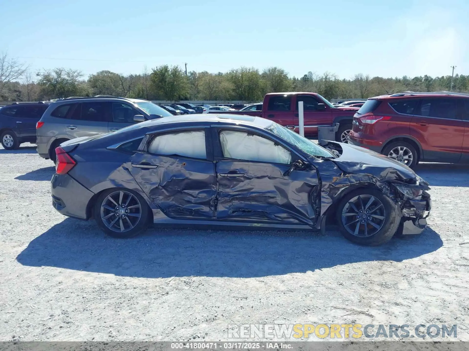 12 fotografías del automóvil dañado 19XFC1F37LE015499 HONDA CIVIC 2020