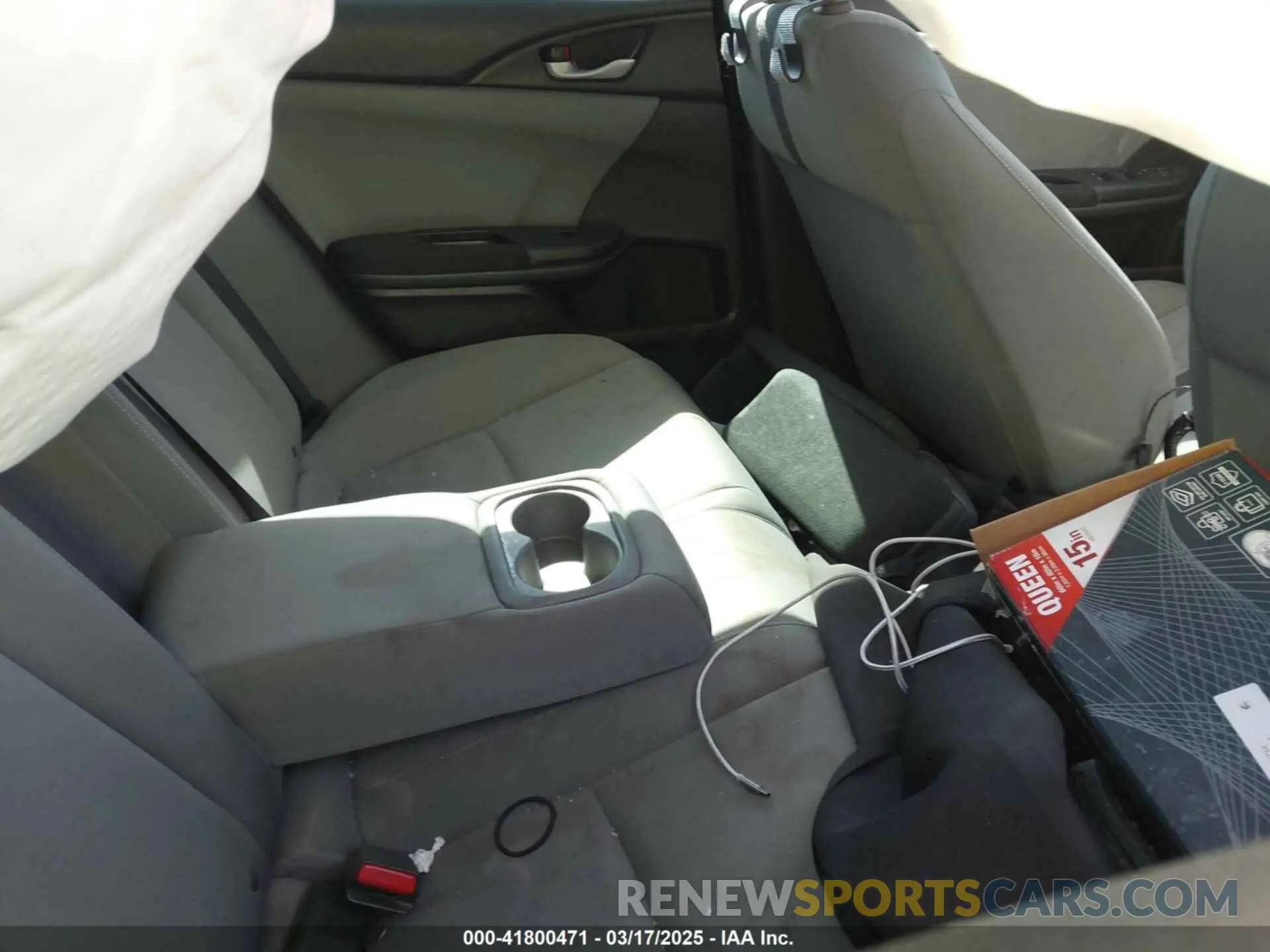 8 fotografías del automóvil dañado 19XFC1F37LE015499 HONDA CIVIC 2020