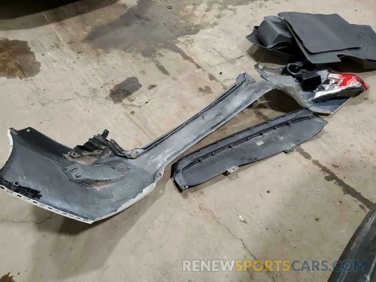 12 fotografías del automóvil dañado 19XFC1F37LE213550 HONDA CIVIC 2020