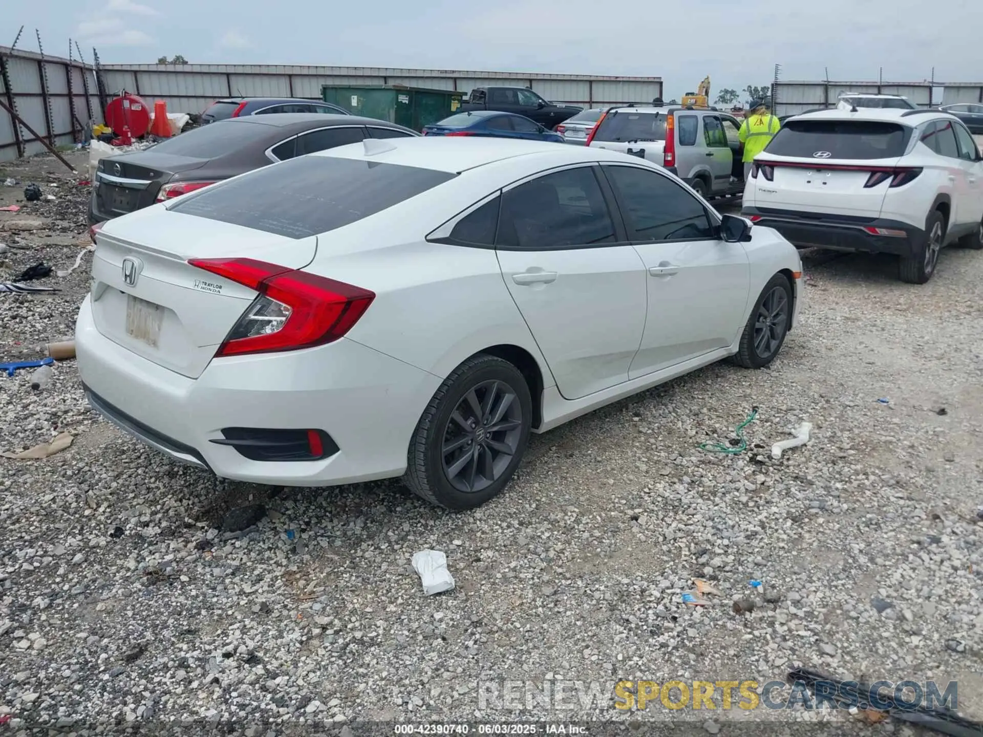 4 fotografías del automóvil dañado 19XFC1F38LE014989 HONDA CIVIC 2020
