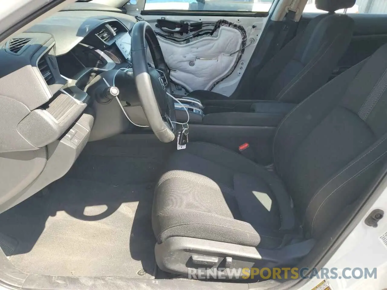 7 fotografías del automóvil dañado 19XFC1F38LE020372 HONDA CIVIC 2020