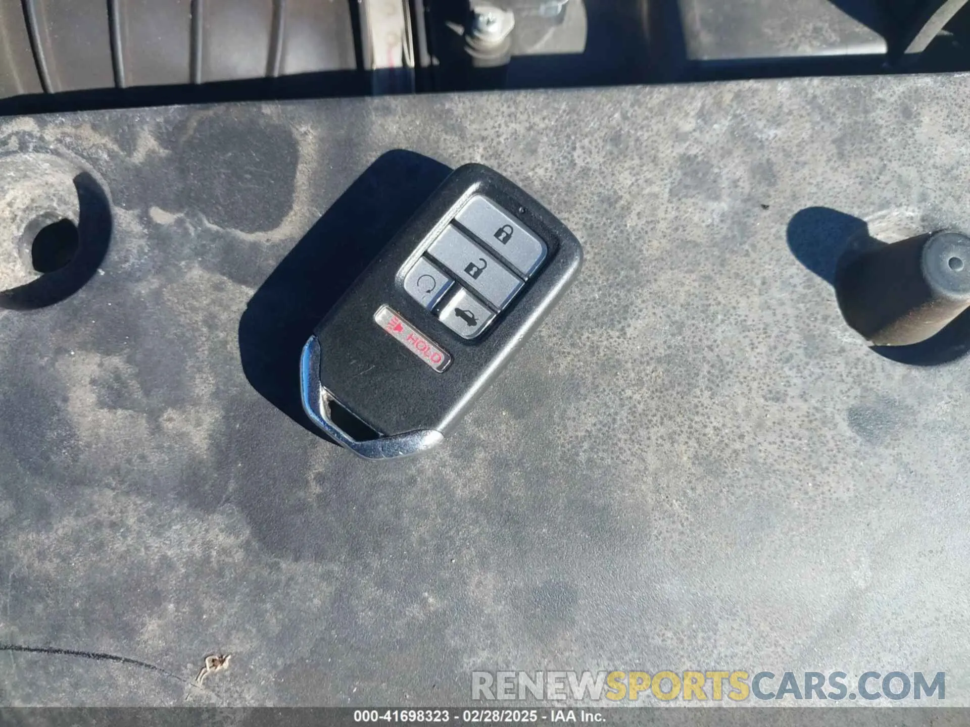 11 fotografías del automóvil dañado 19XFC1F38LE021201 HONDA CIVIC 2020