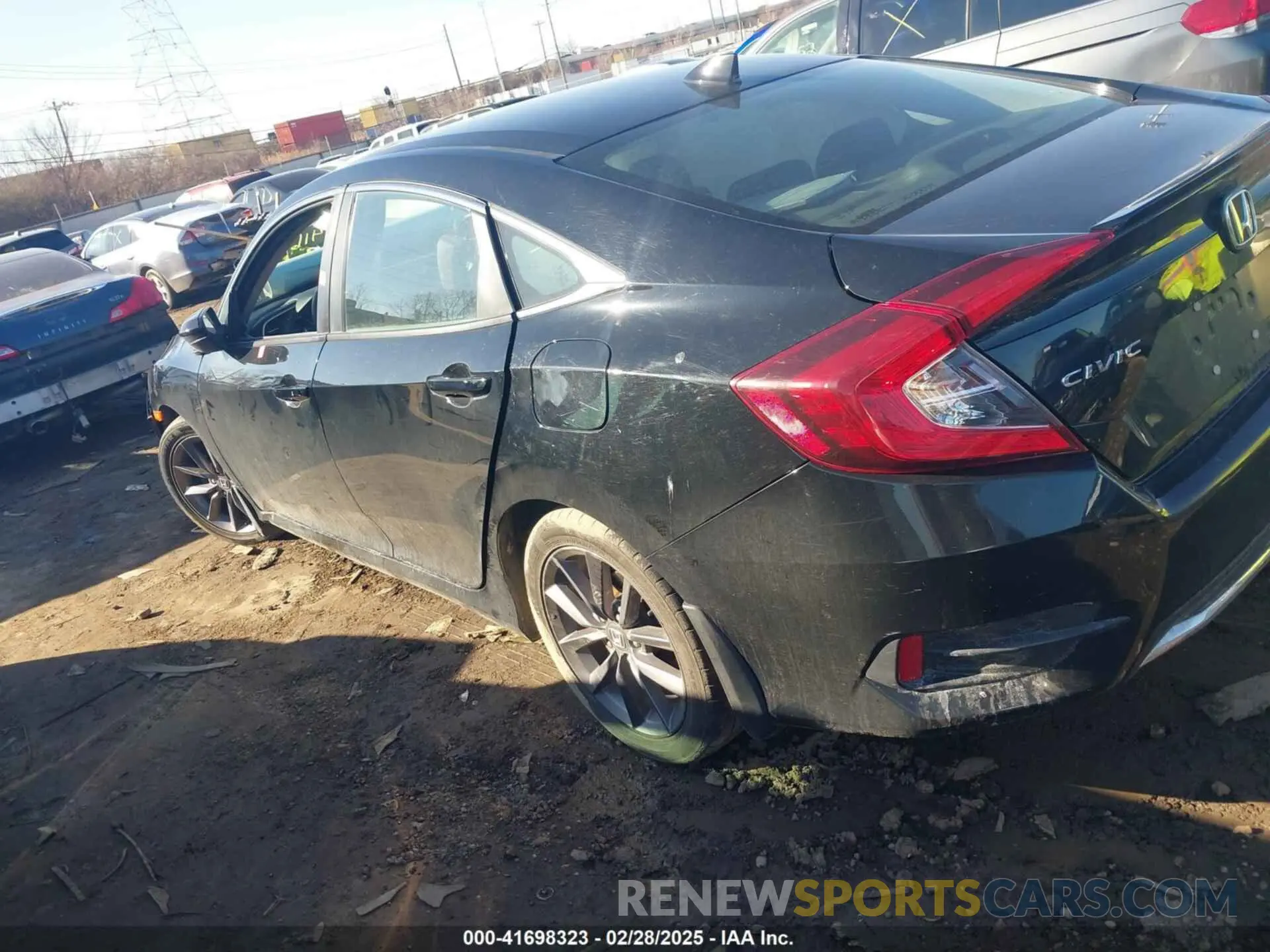 3 fotografías del automóvil dañado 19XFC1F38LE021201 HONDA CIVIC 2020