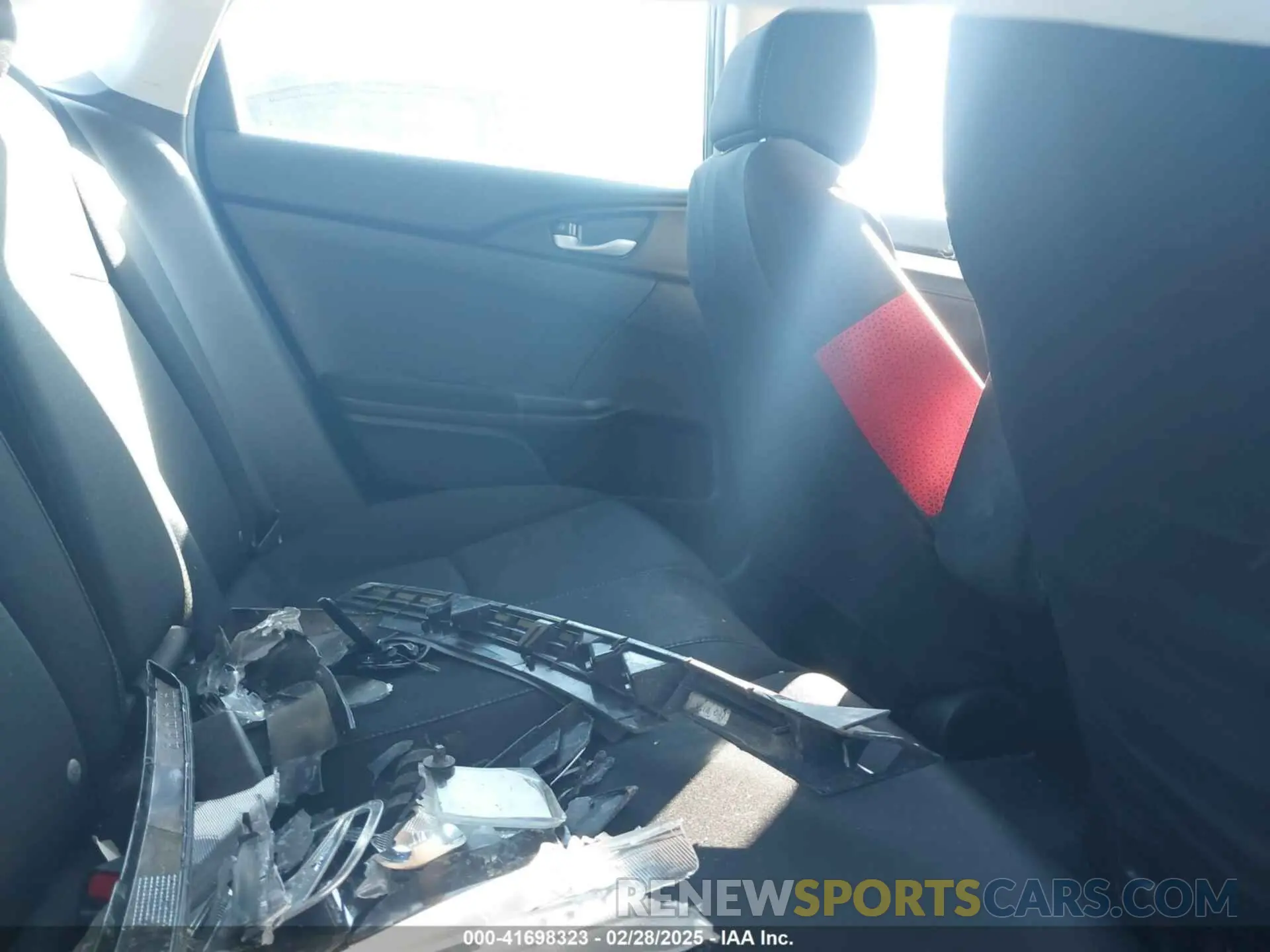 8 fotografías del automóvil dañado 19XFC1F38LE021201 HONDA CIVIC 2020