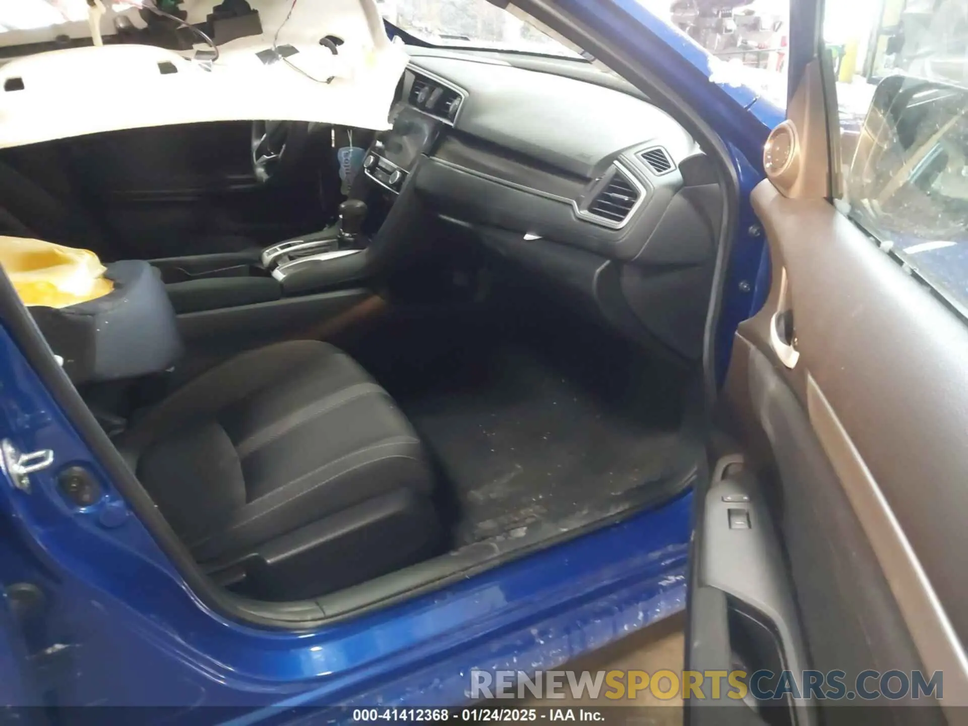 5 fotografías del automóvil dañado 19XFC1F39LE013558 HONDA CIVIC 2020