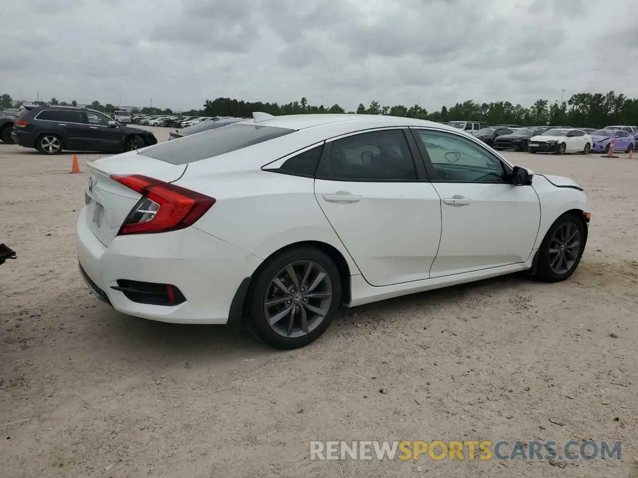 3 fotografías del automóvil dañado 19XFC1F3XLE018719 HONDA CIVIC 2020