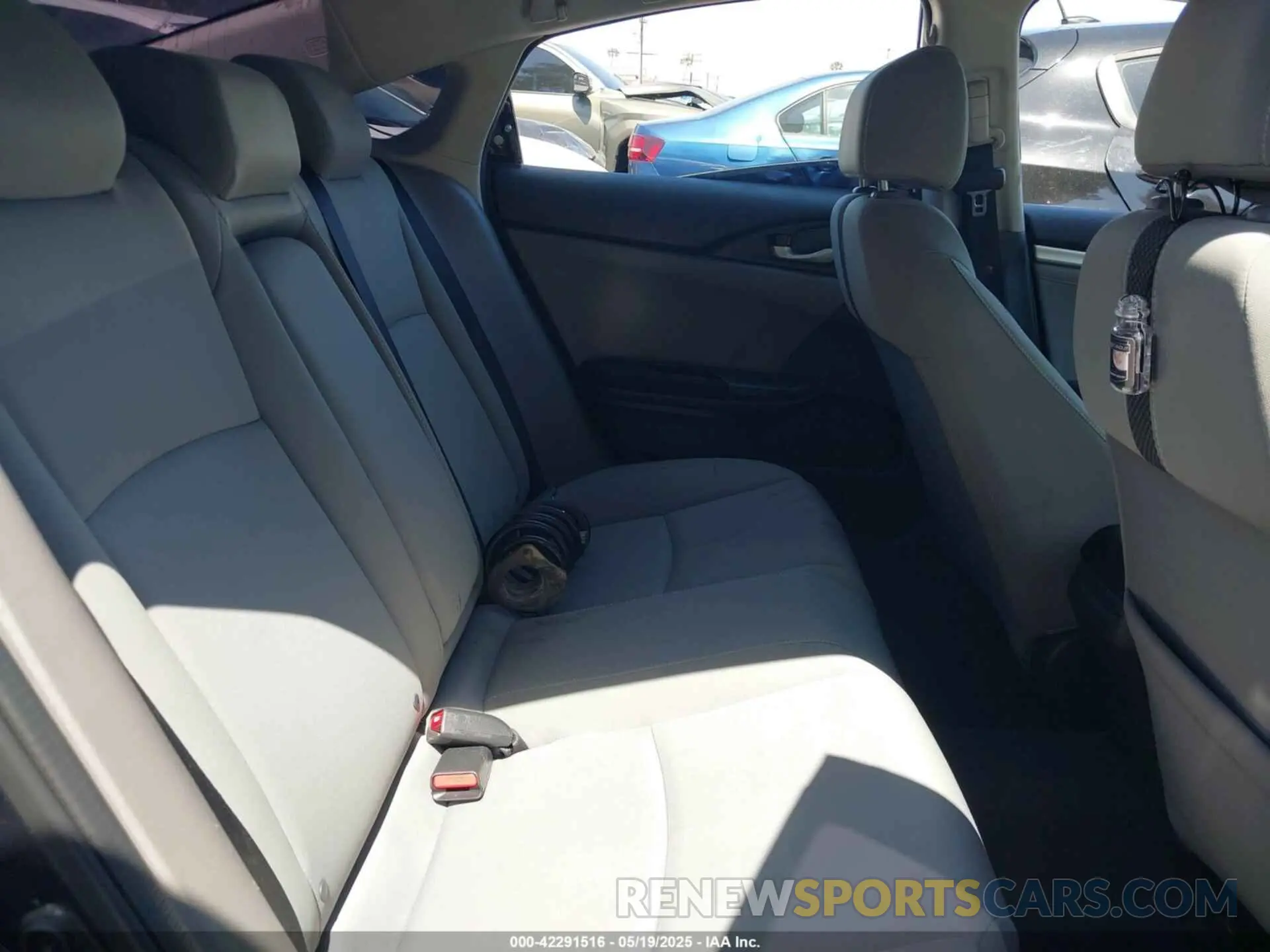 8 fotografías del automóvil dañado 19XFC1F3XLE212103 HONDA CIVIC 2020