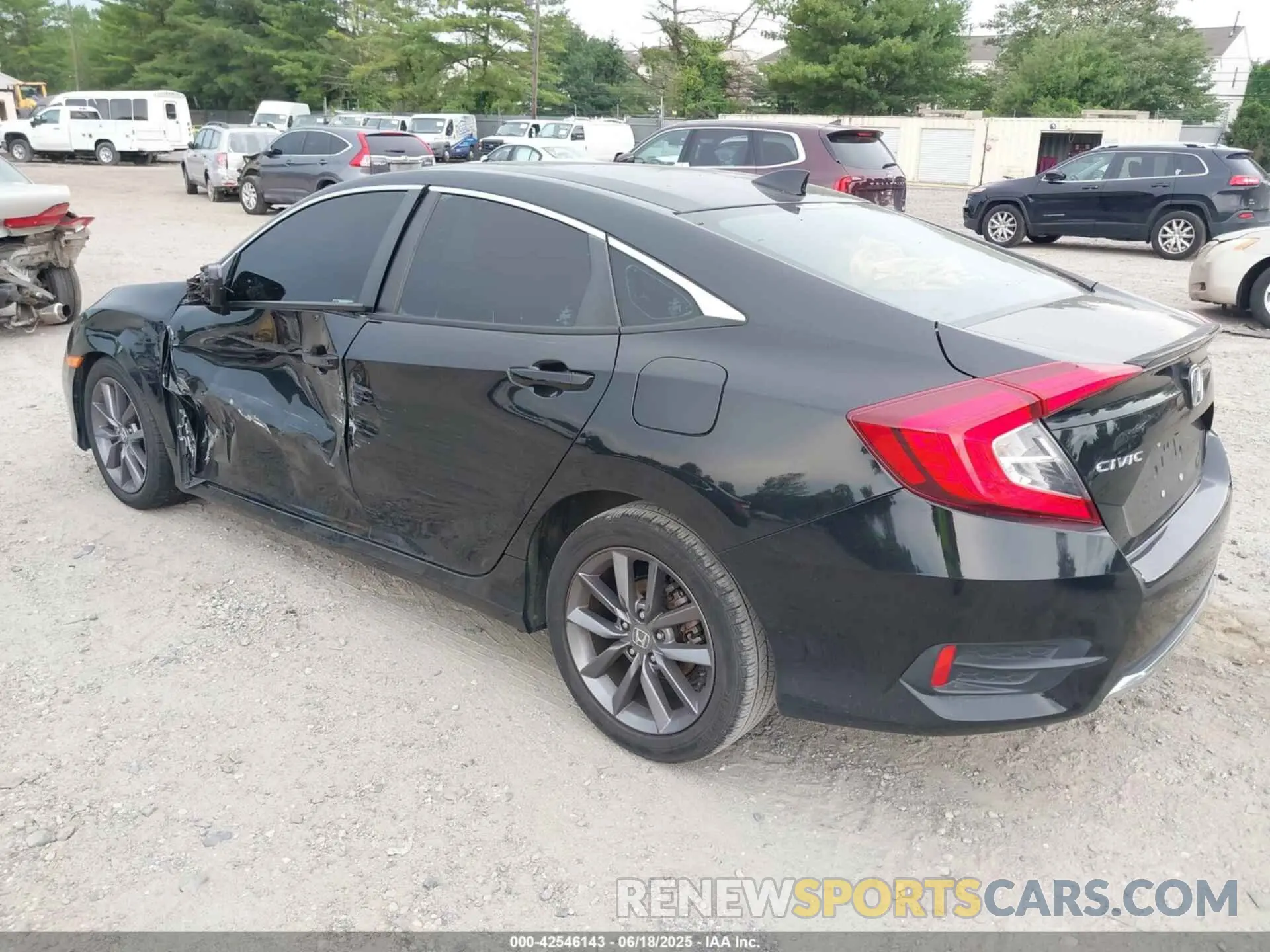 3 fotografías del automóvil dañado 19XFC1F3XLE215843 HONDA CIVIC 2020