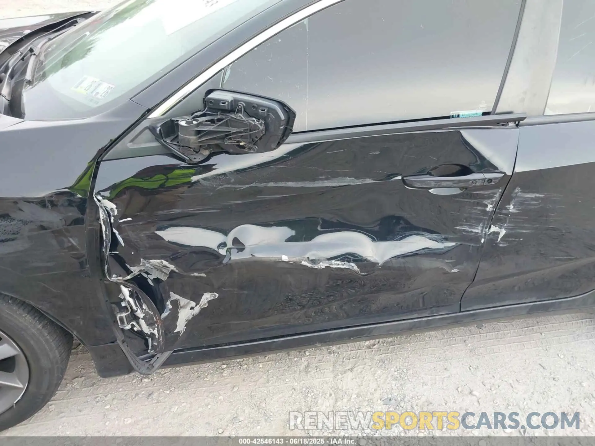 6 fotografías del automóvil dañado 19XFC1F3XLE215843 HONDA CIVIC 2020