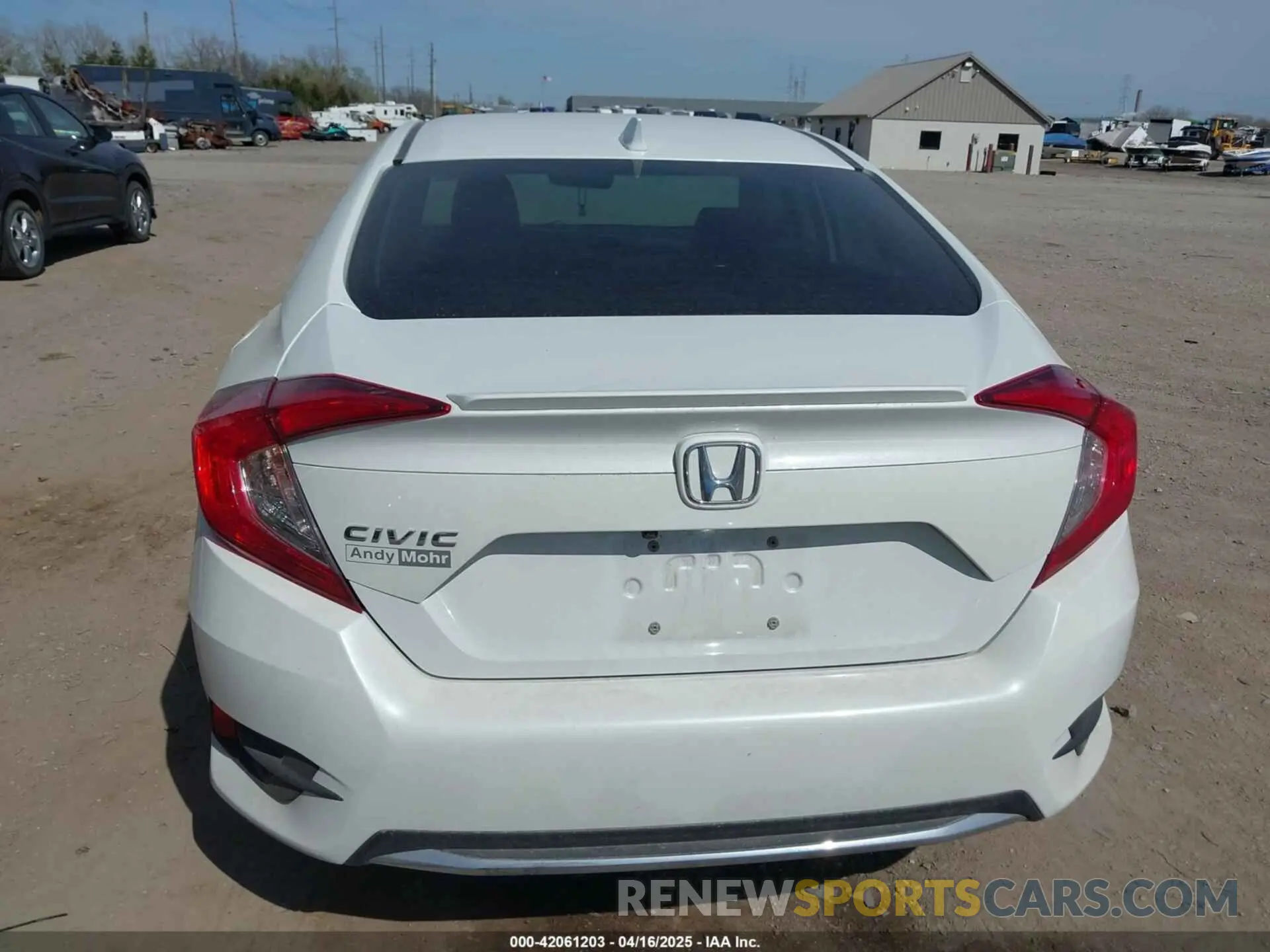 16 fotografías del automóvil dañado 19XFC1F73LE001358 HONDA CIVIC 2020