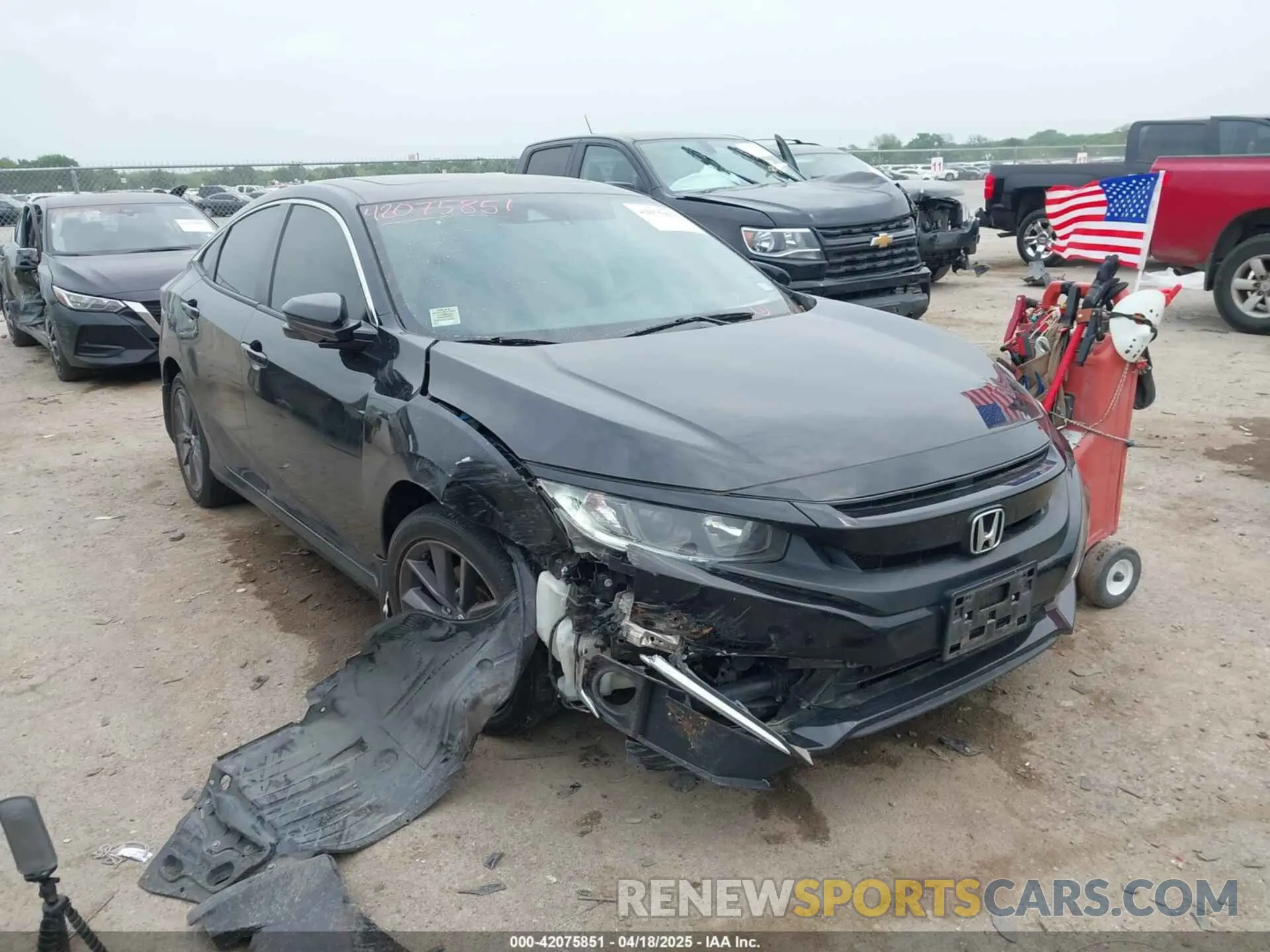 6 fotografías del automóvil dañado 19XFC1F73LE008083 HONDA CIVIC 2020