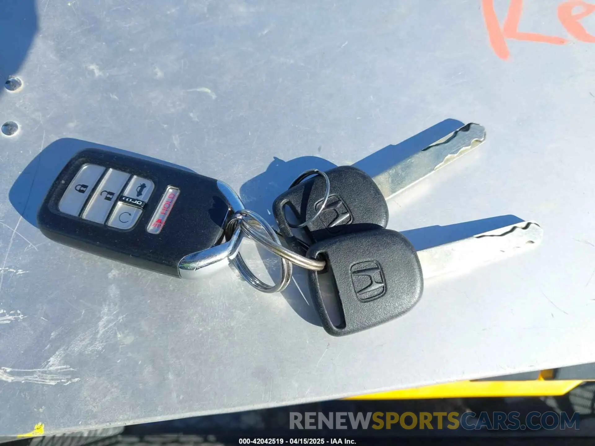 11 fotografías del automóvil dañado 19XFC1F73LE017656 HONDA CIVIC 2020