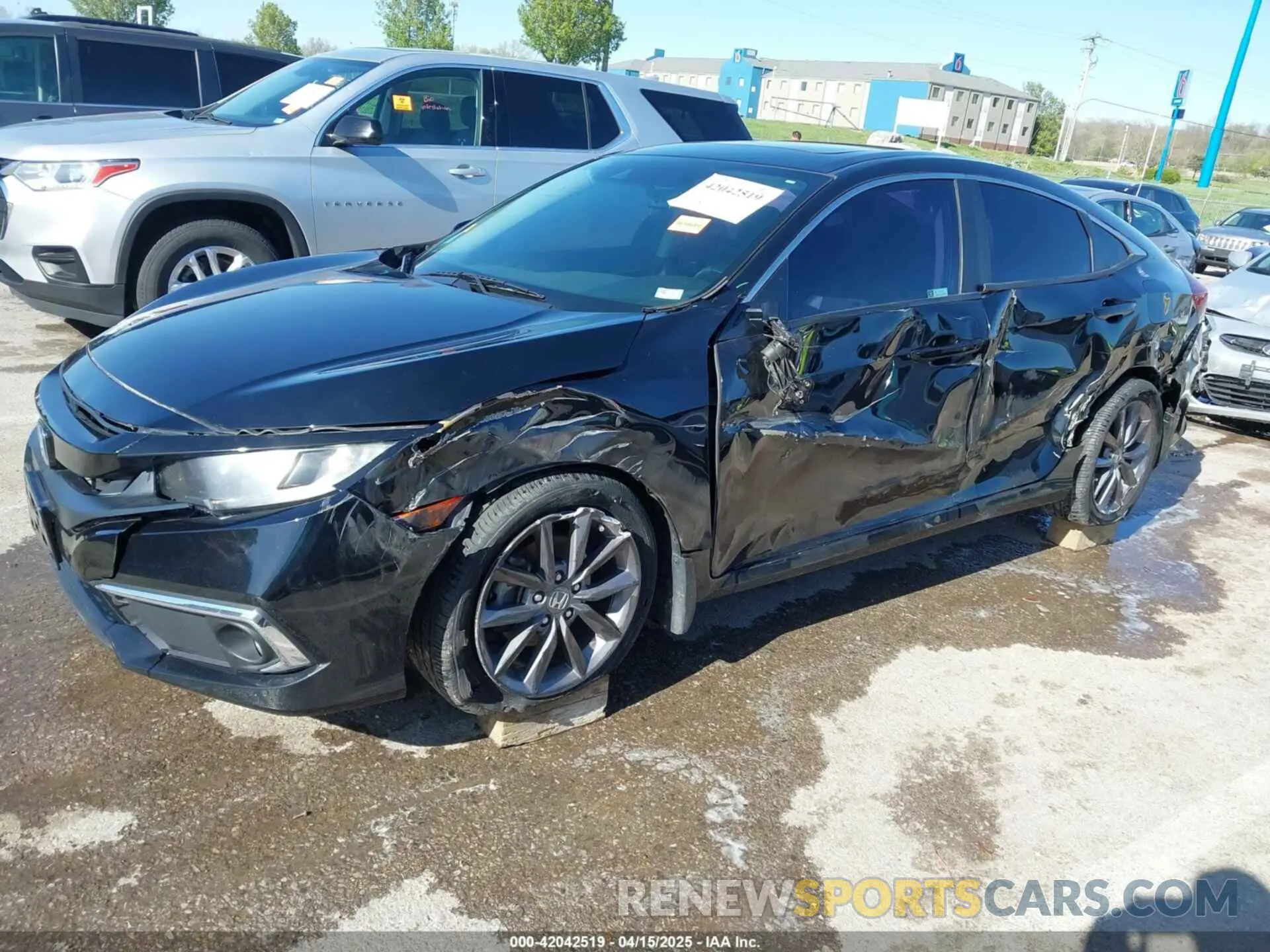 6 fotografías del automóvil dañado 19XFC1F73LE017656 HONDA CIVIC 2020