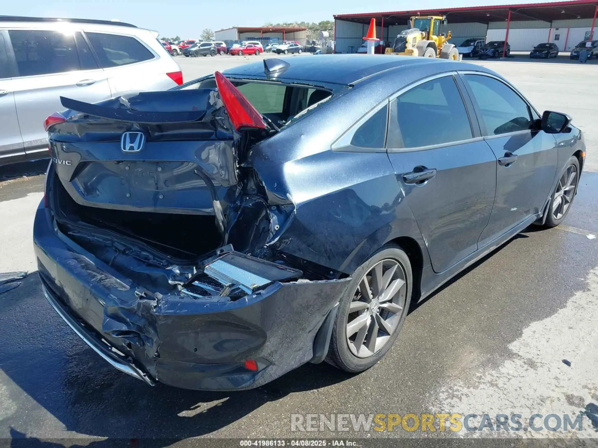 4 fotografías del automóvil dañado 19XFC1F73LE023876 HONDA CIVIC 2020