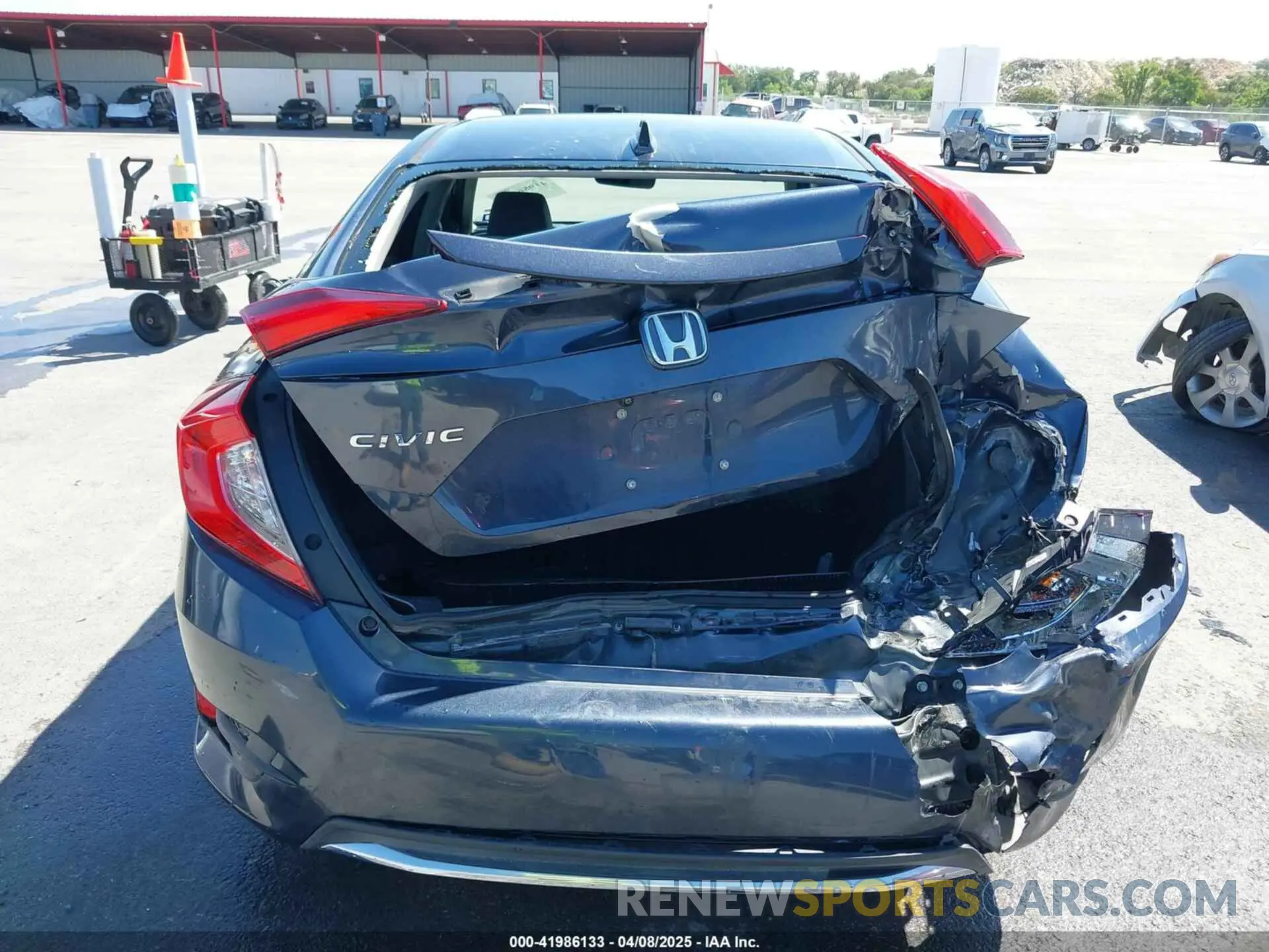 6 fotografías del automóvil dañado 19XFC1F73LE023876 HONDA CIVIC 2020