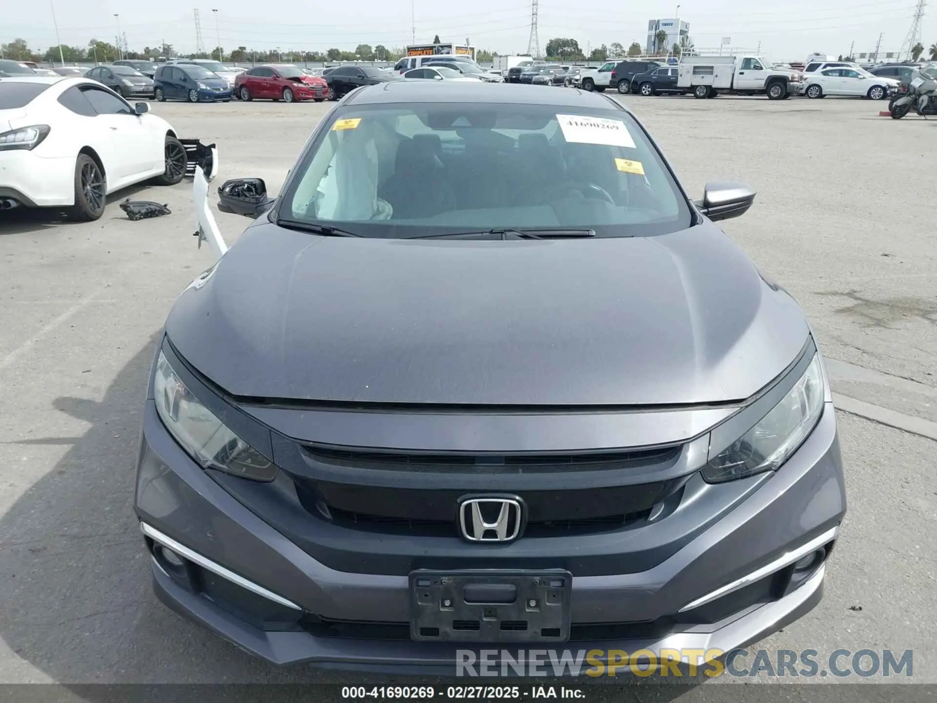 13 fotografías del automóvil dañado 19XFC1F74LE204193 HONDA CIVIC 2020