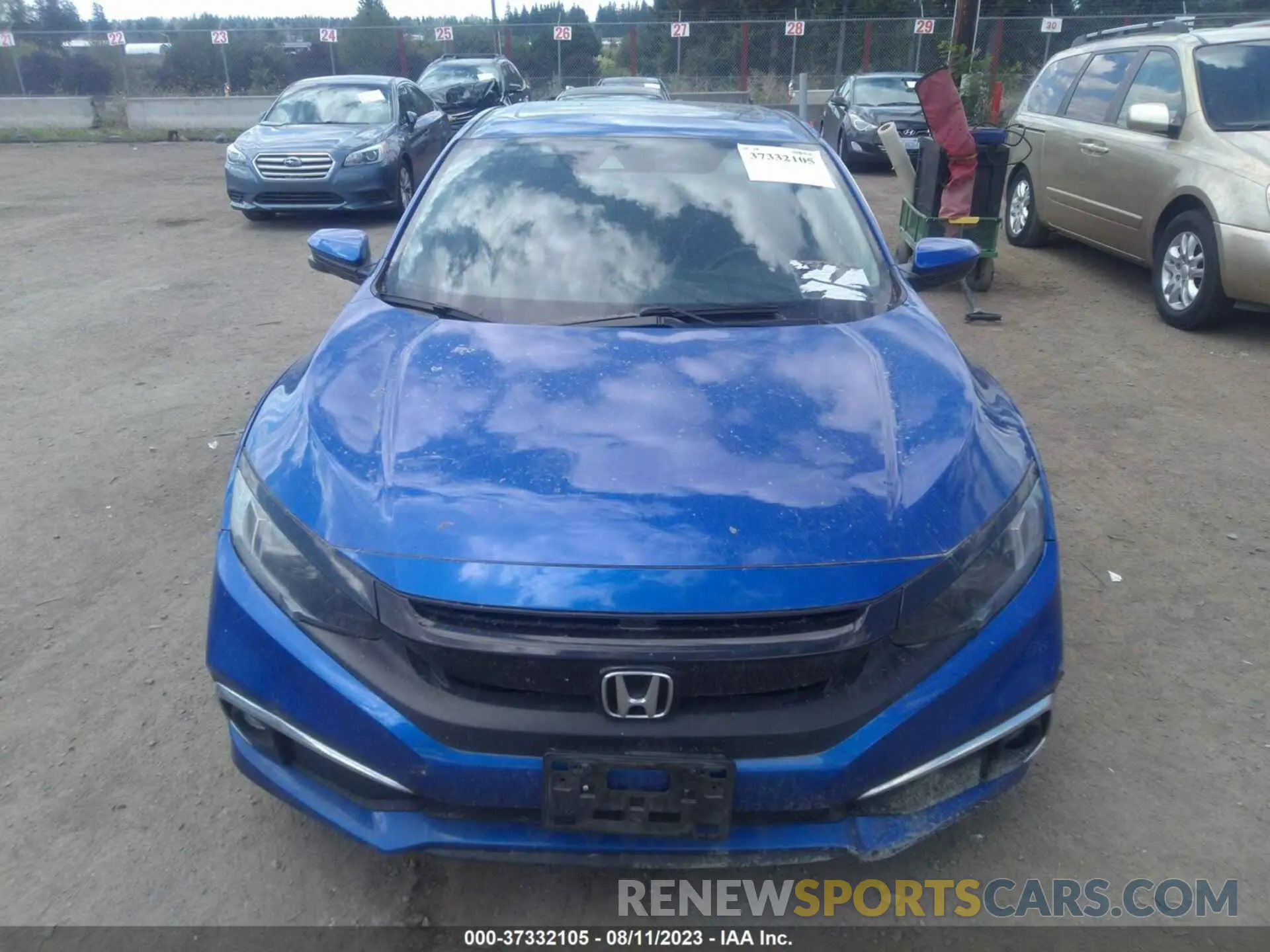 12 fotografías del automóvil dañado 19XFC1F77LE217276 HONDA CIVIC 2020