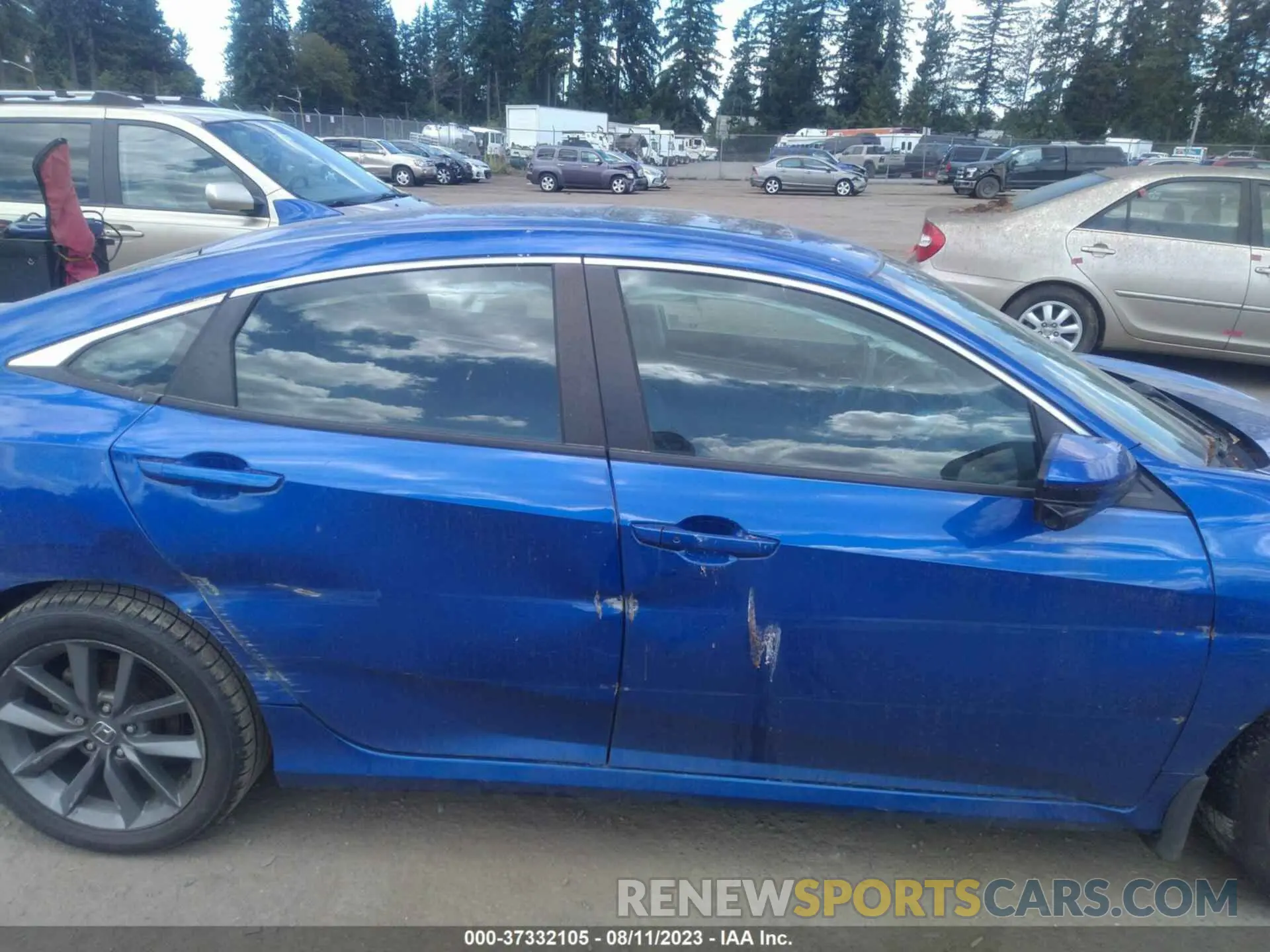13 fotografías del automóvil dañado 19XFC1F77LE217276 HONDA CIVIC 2020