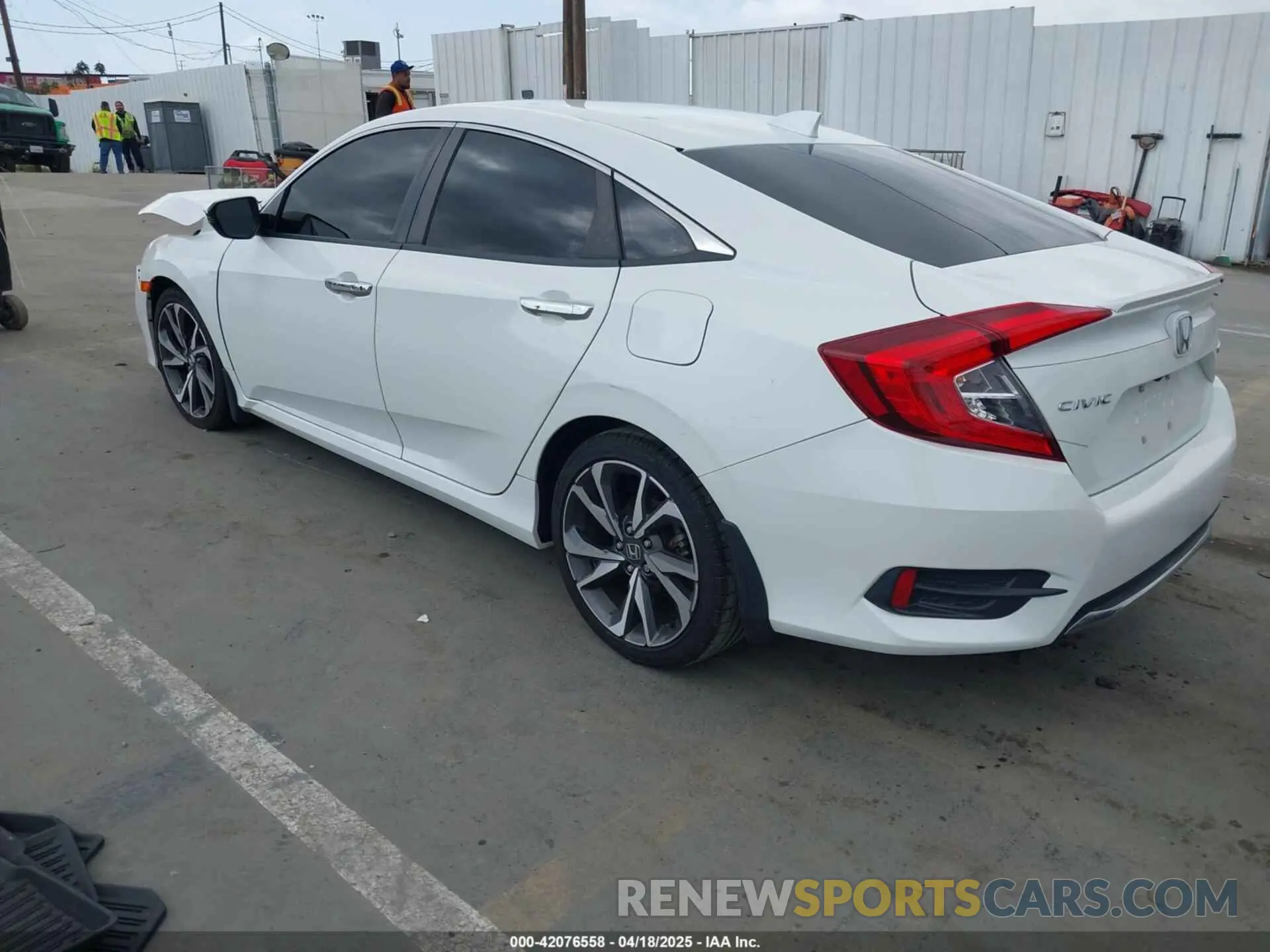 3 fotografías del automóvil dañado 19XFC1F91LE213631 HONDA CIVIC 2020