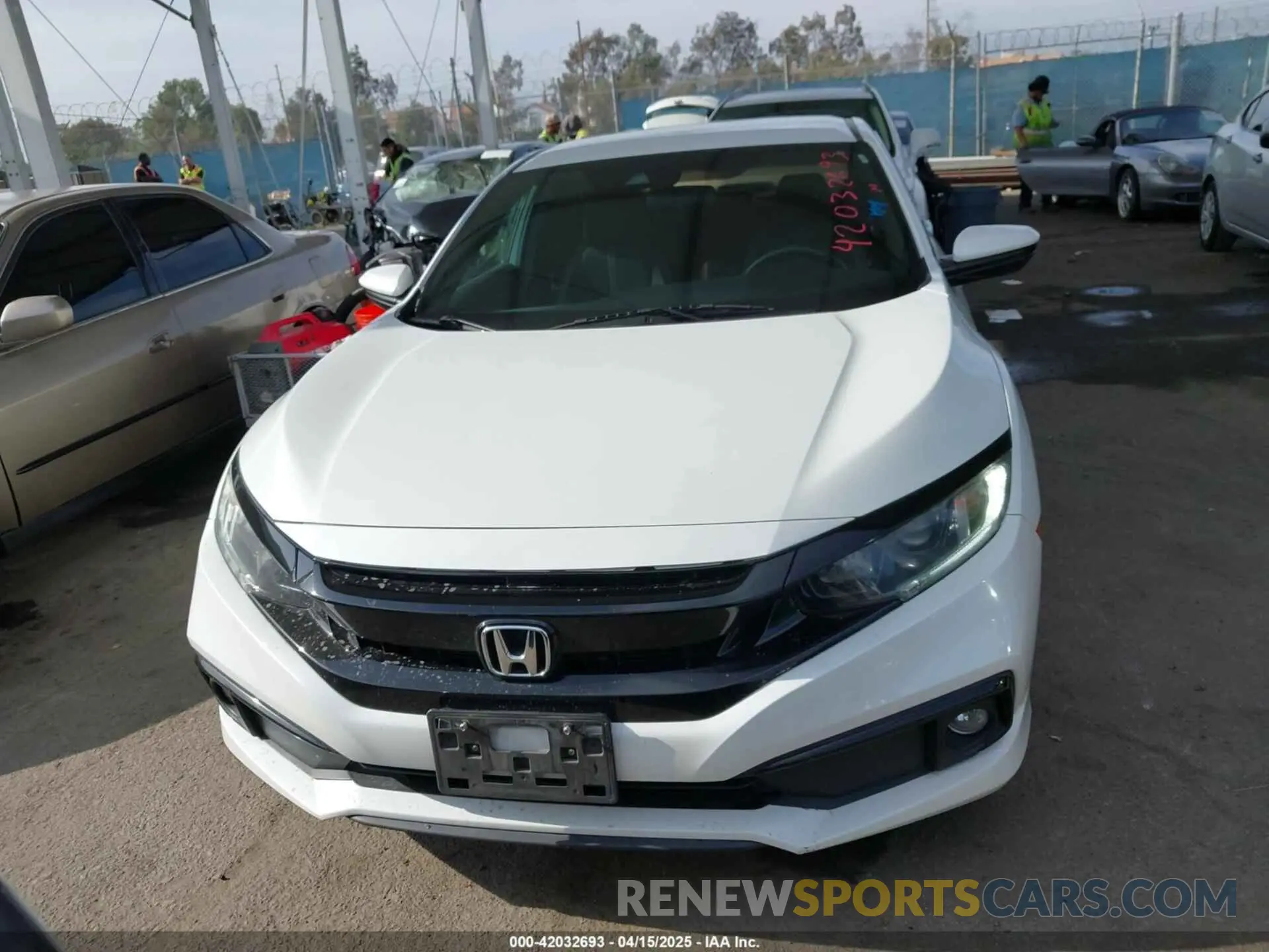12 fotografías del automóvil dañado 19XFC2E88LE001033 HONDA CIVIC 2020