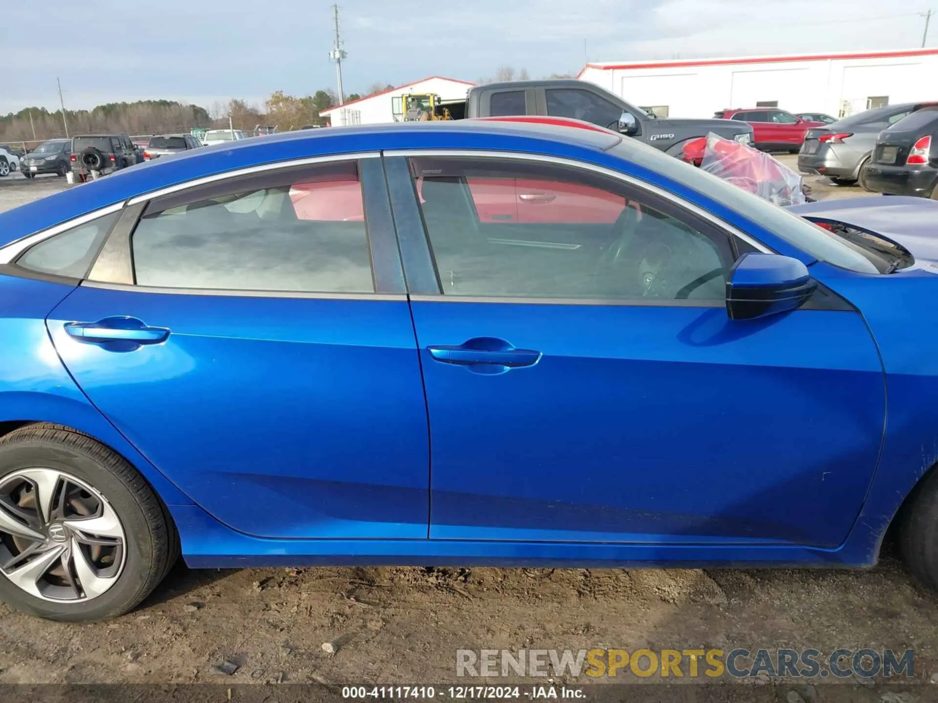 13 fotografías del automóvil dañado 19XFC2F64LE011250 HONDA CIVIC 2020