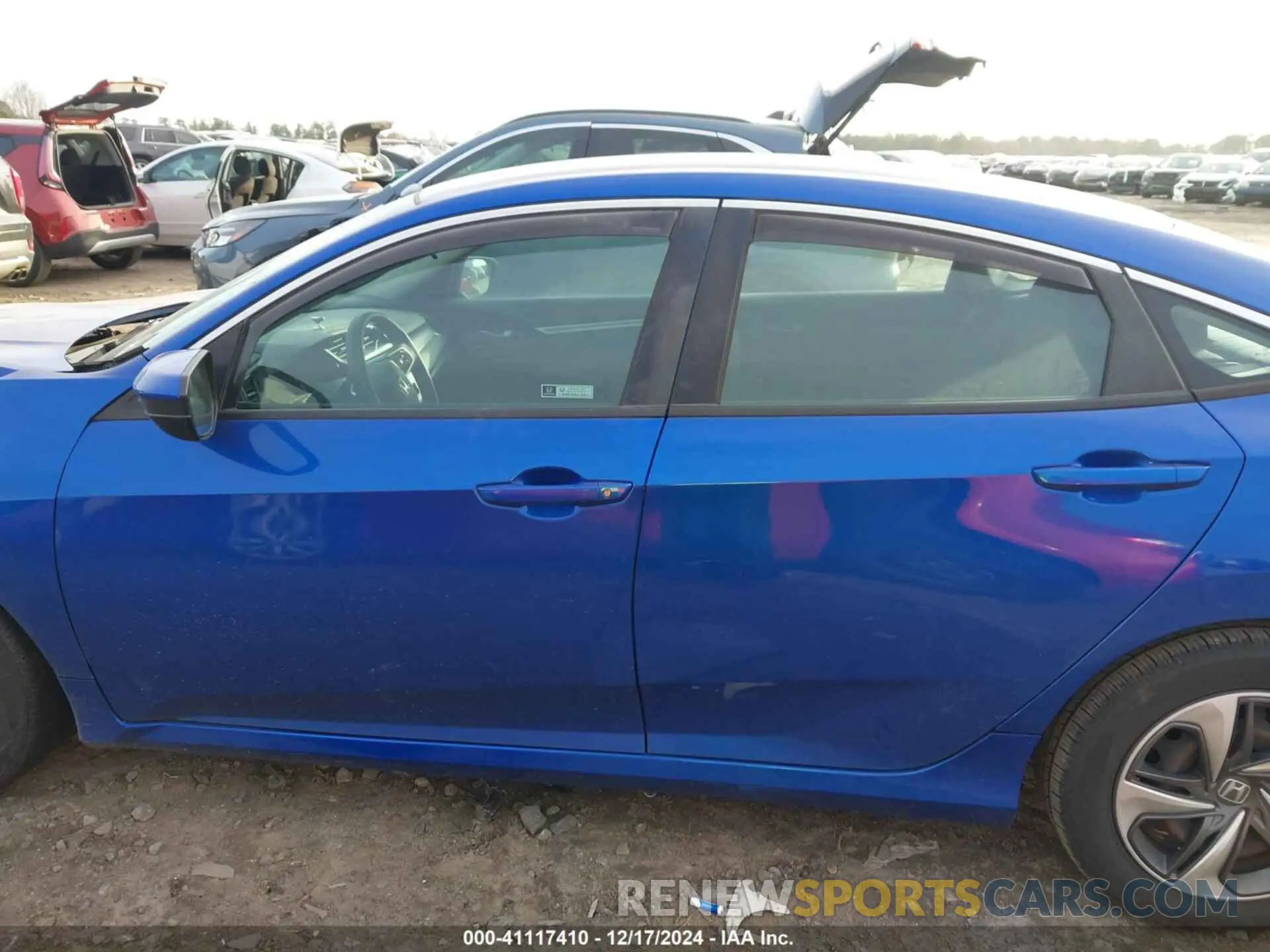 14 fotografías del automóvil dañado 19XFC2F64LE011250 HONDA CIVIC 2020