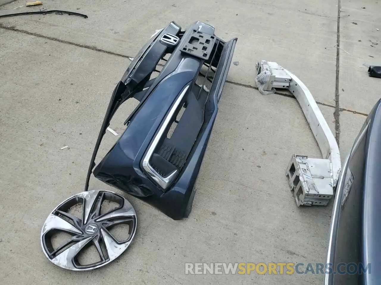 12 fotografías del automóvil dañado 19XFC2F65LE211280 HONDA CIVIC 2020