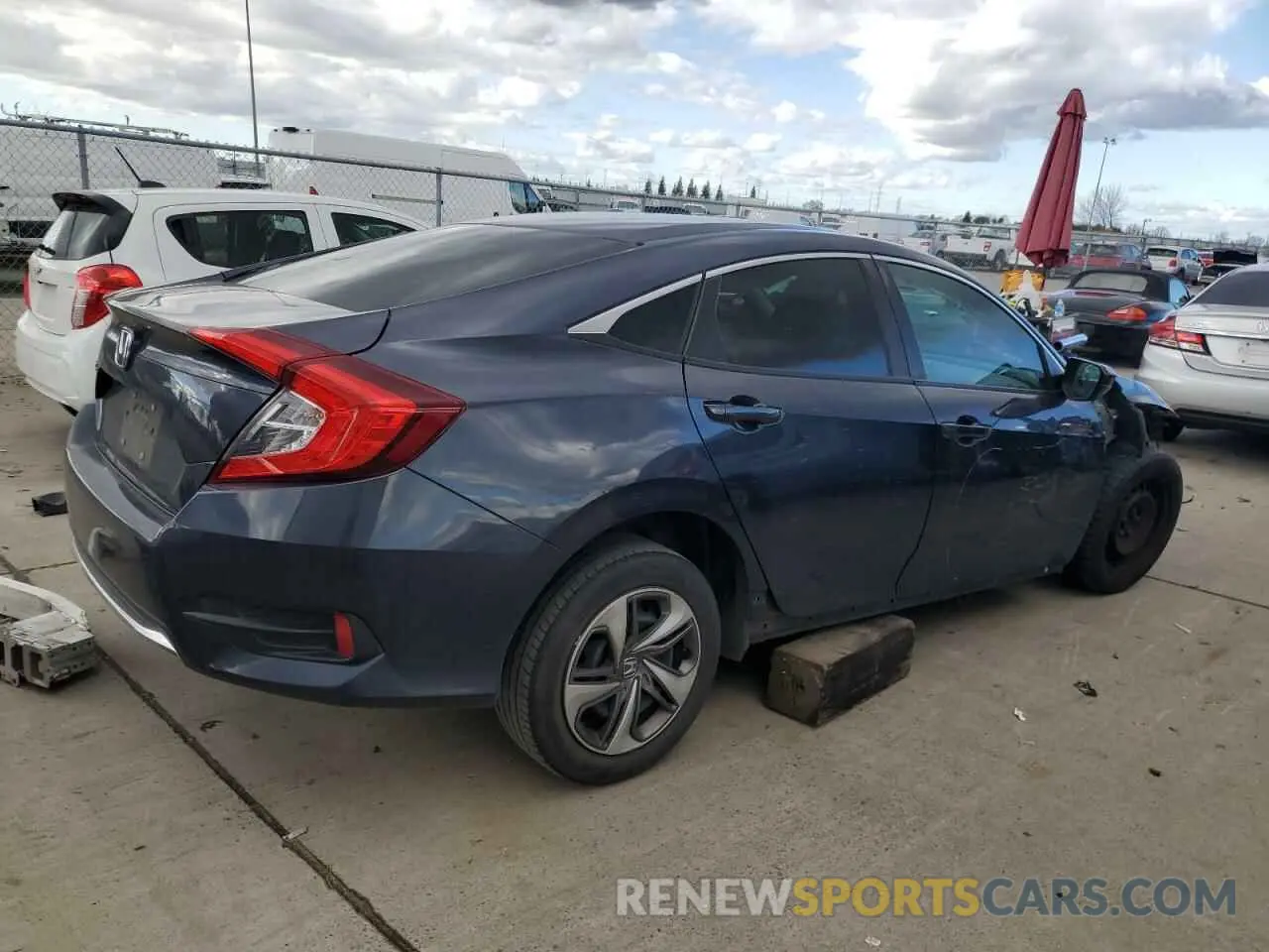3 fotografías del automóvil dañado 19XFC2F65LE211280 HONDA CIVIC 2020