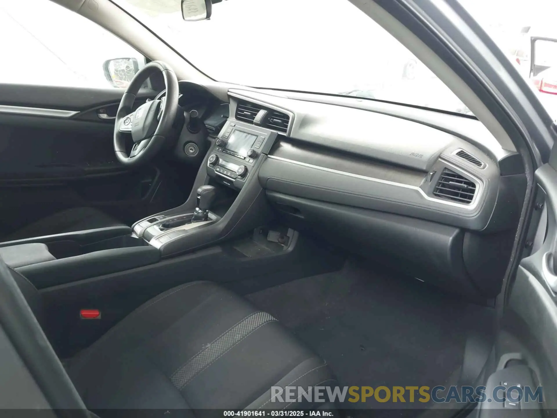 5 fotografías del automóvil dañado 19XFC2F66LE203429 HONDA CIVIC 2020