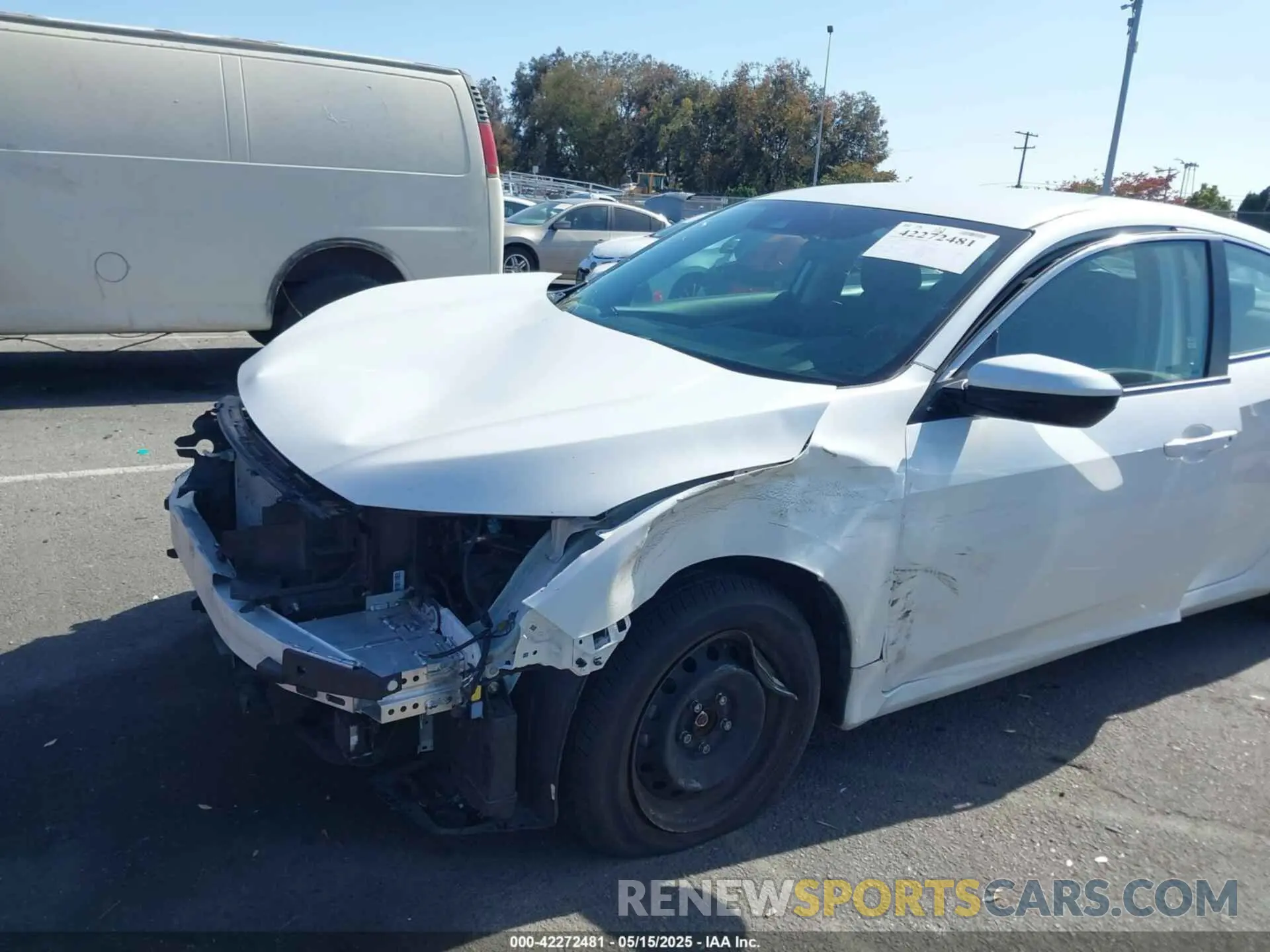 18 fotografías del automóvil dañado 19XFC2F67LE212561 HONDA CIVIC 2020