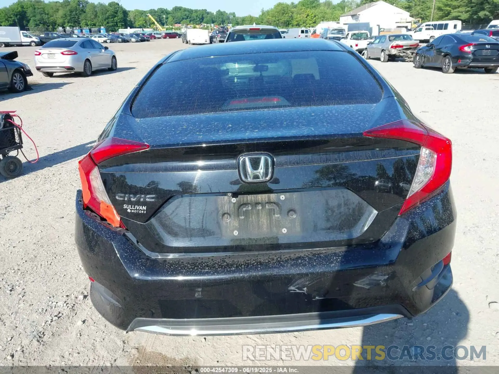16 fotografías del automóvil dañado 19XFC2F69LE004472 HONDA CIVIC 2020