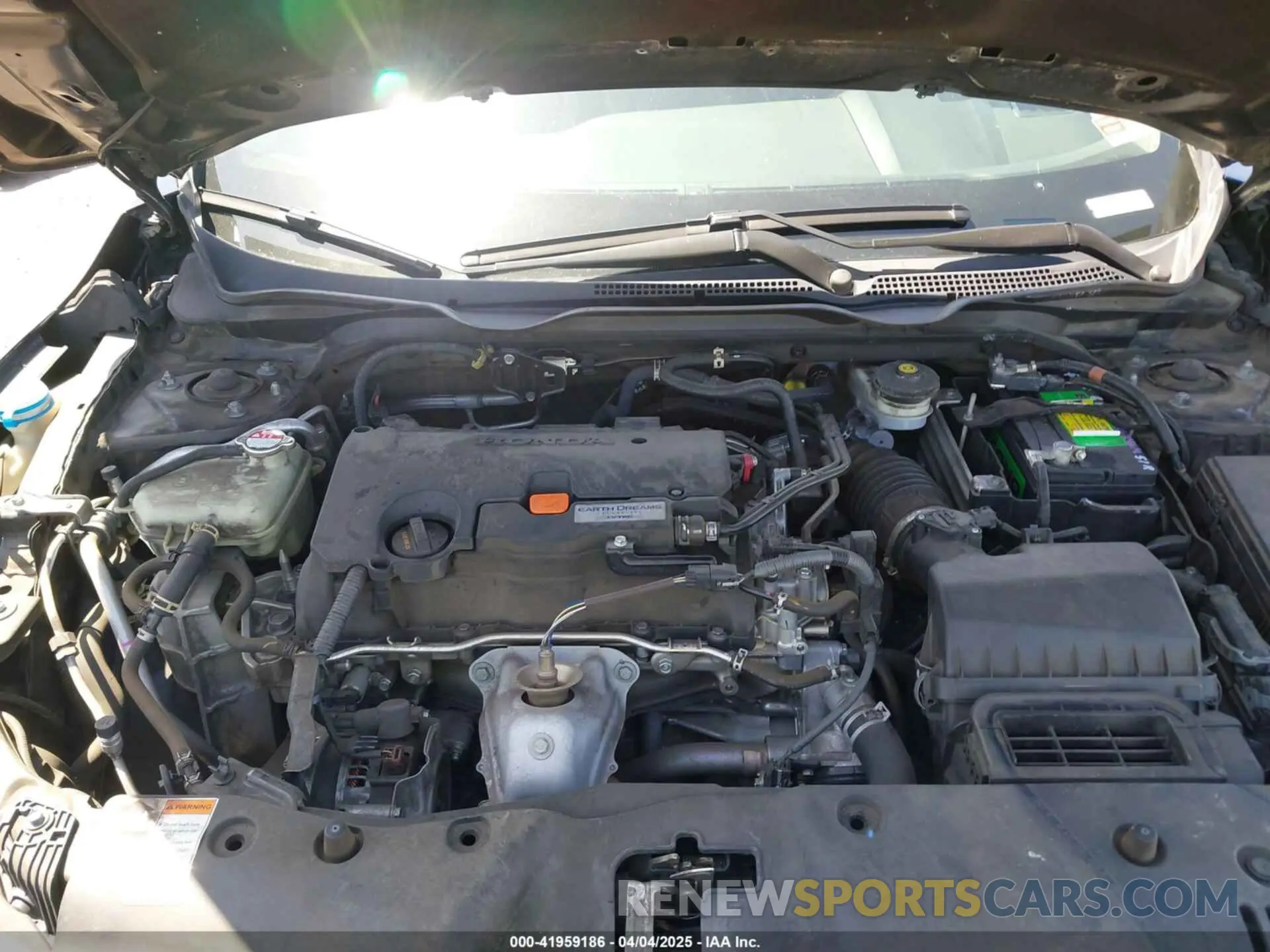 10 fotografías del automóvil dañado 19XFC2F69LE210049 HONDA CIVIC 2020